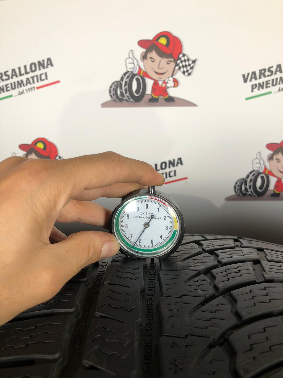 N.4 Pneumatici - 245/35R19 93W XL NOKIAN TYRES - WR a4 - immagine 3
