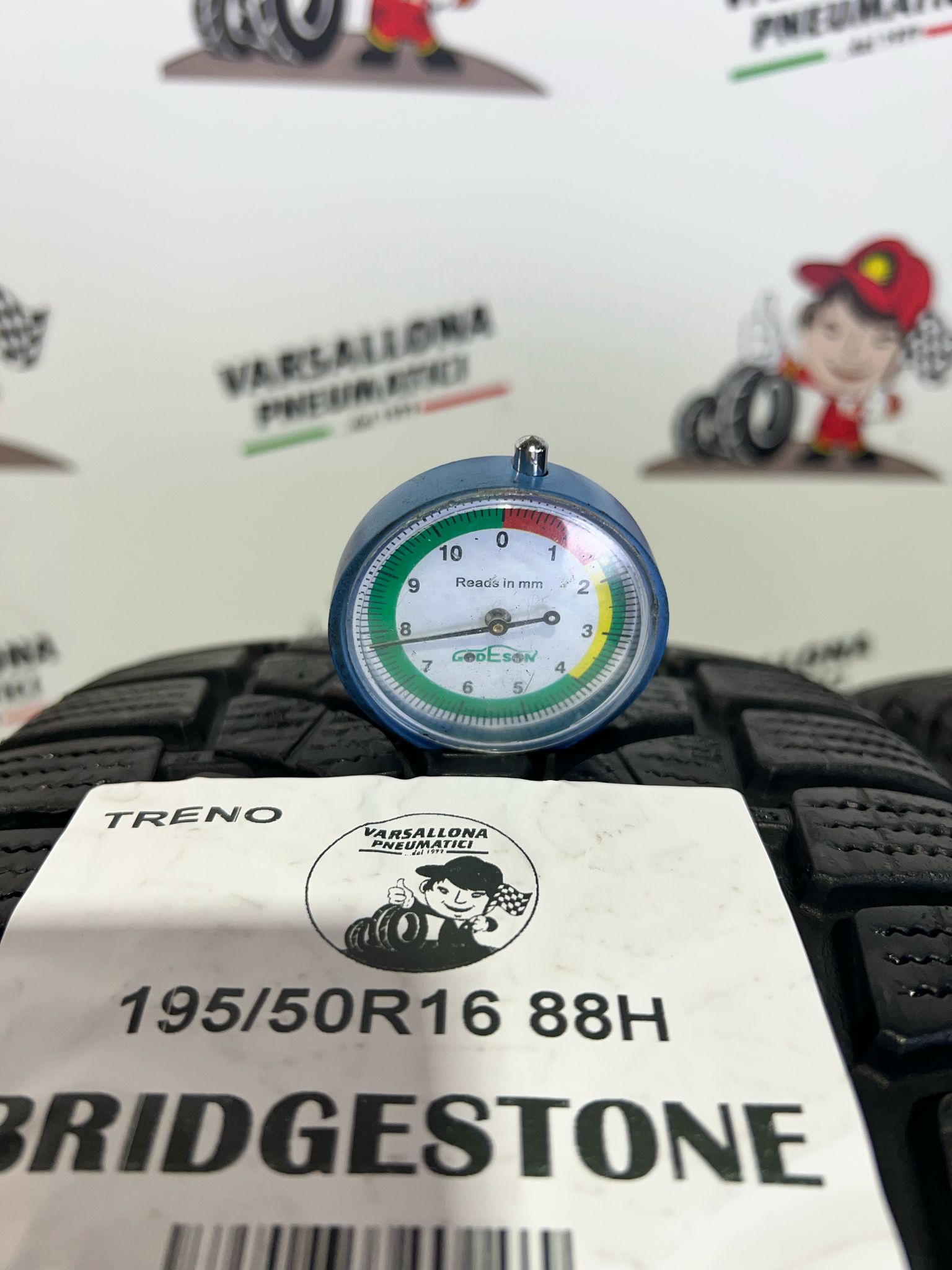 N.4 Pneumatici - 195/50R16 88H XL BRIDGESTONE - Blizzak LM32 AO - immagine 3