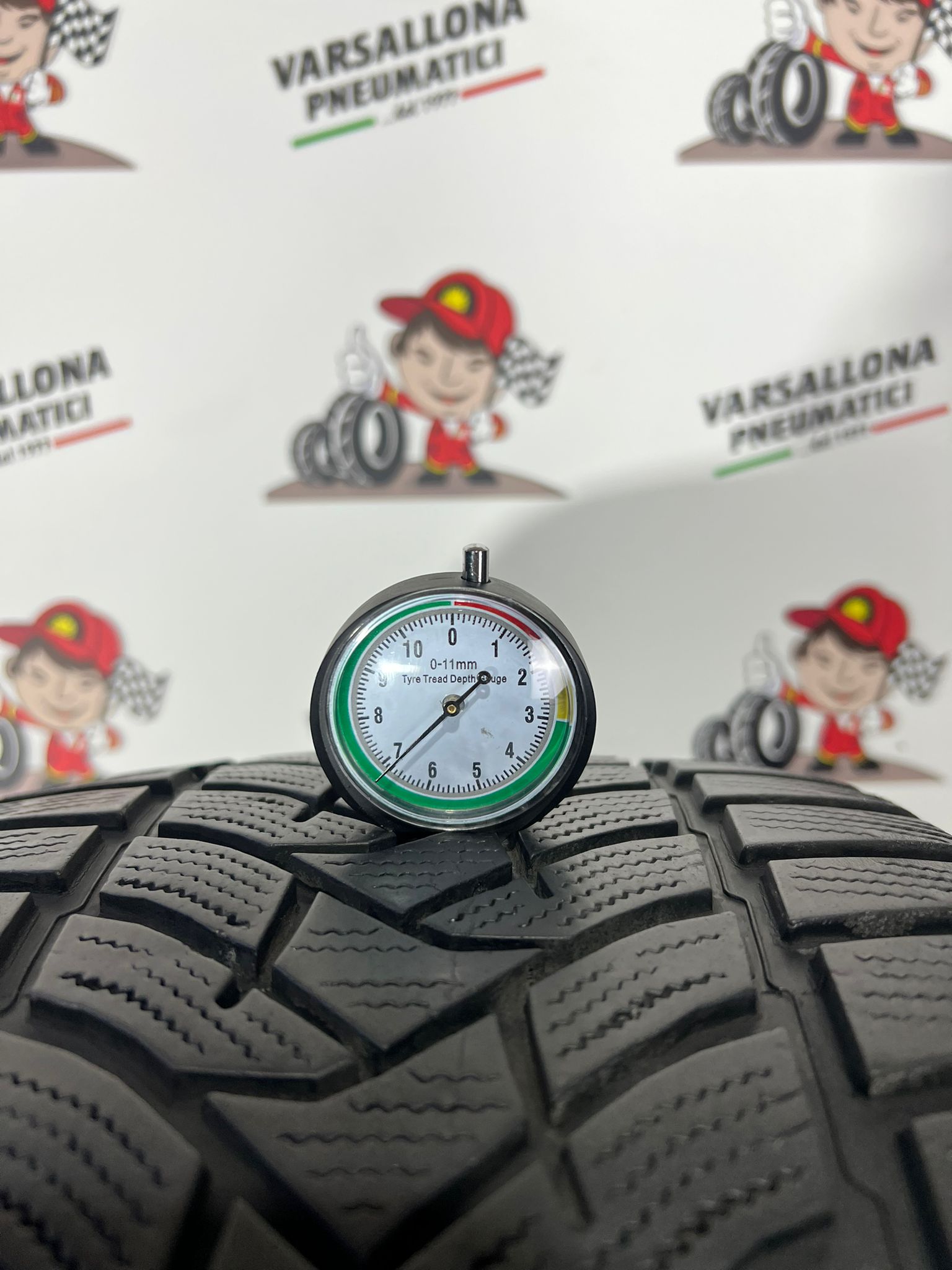 N.2 Pneumatici - 255/40R19 100V XL DUNLOP - Winter Sport 5 - immagine 3