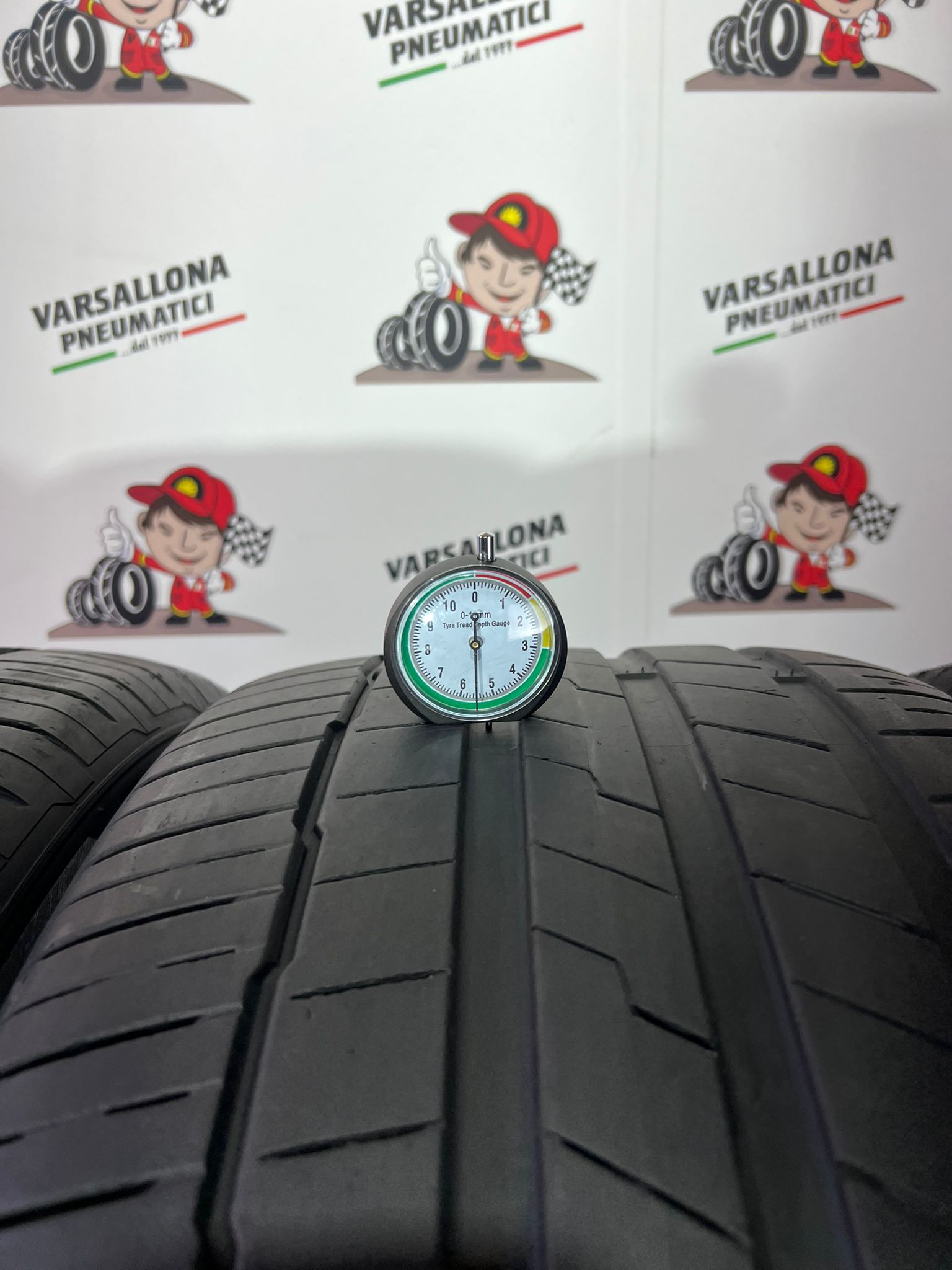 N.4 Pneumatici - 285/45R21 113Y XL HANKOOK - Ventus S1 Evo 3 SUV AO - immagine 3