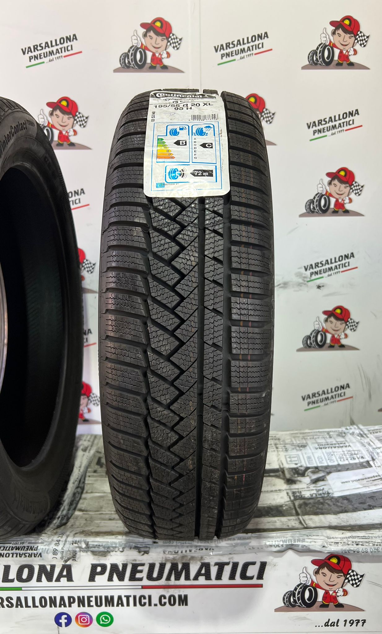 N.2 Pneumatici - 195/55R20 95H XL CONTINENTAL - Winter Contact TM - immagine 2