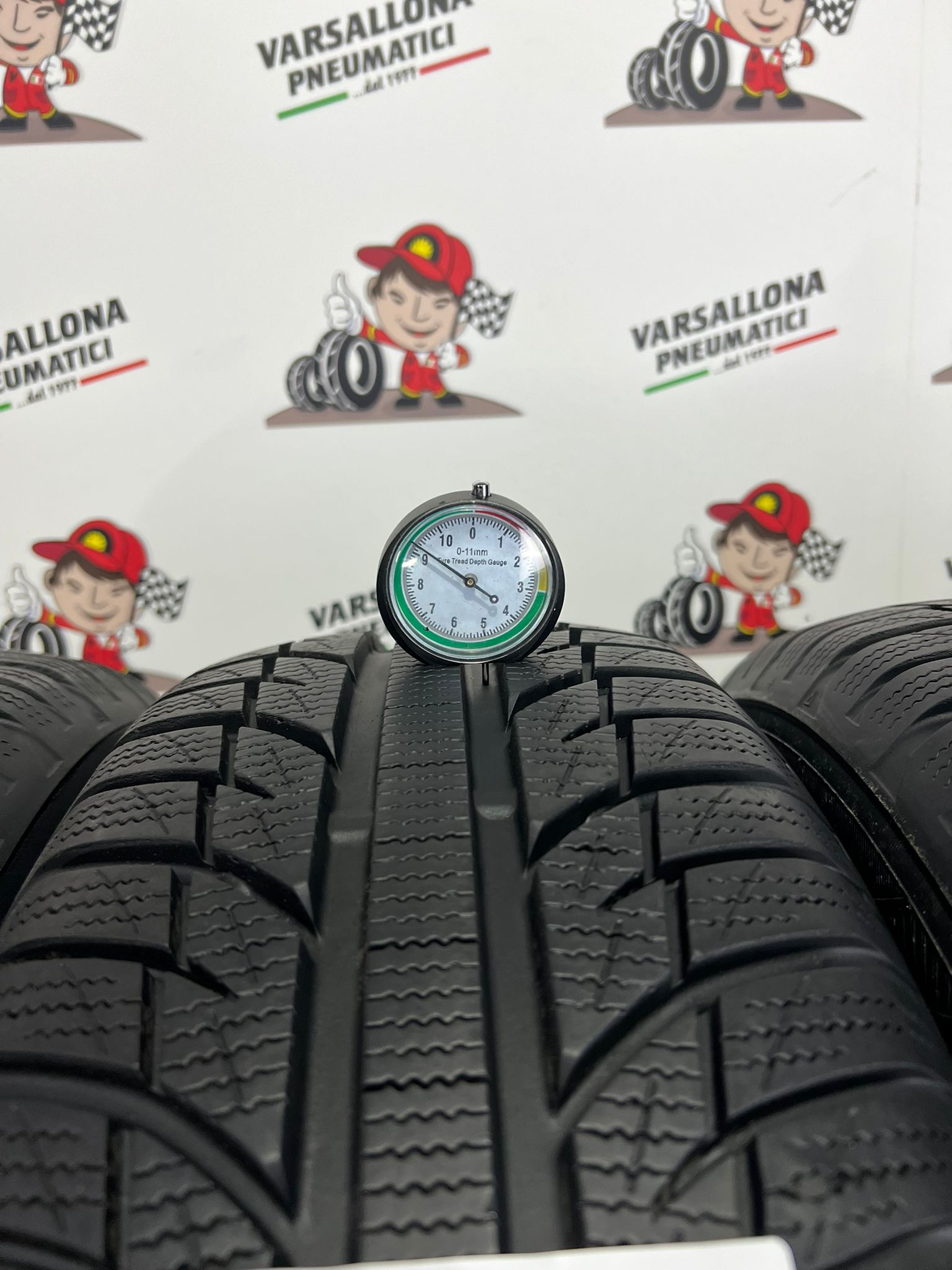 N.4 Pneumatici - 205/60R16 96H XL TOYO - Snow Prox S943 - immagine 3