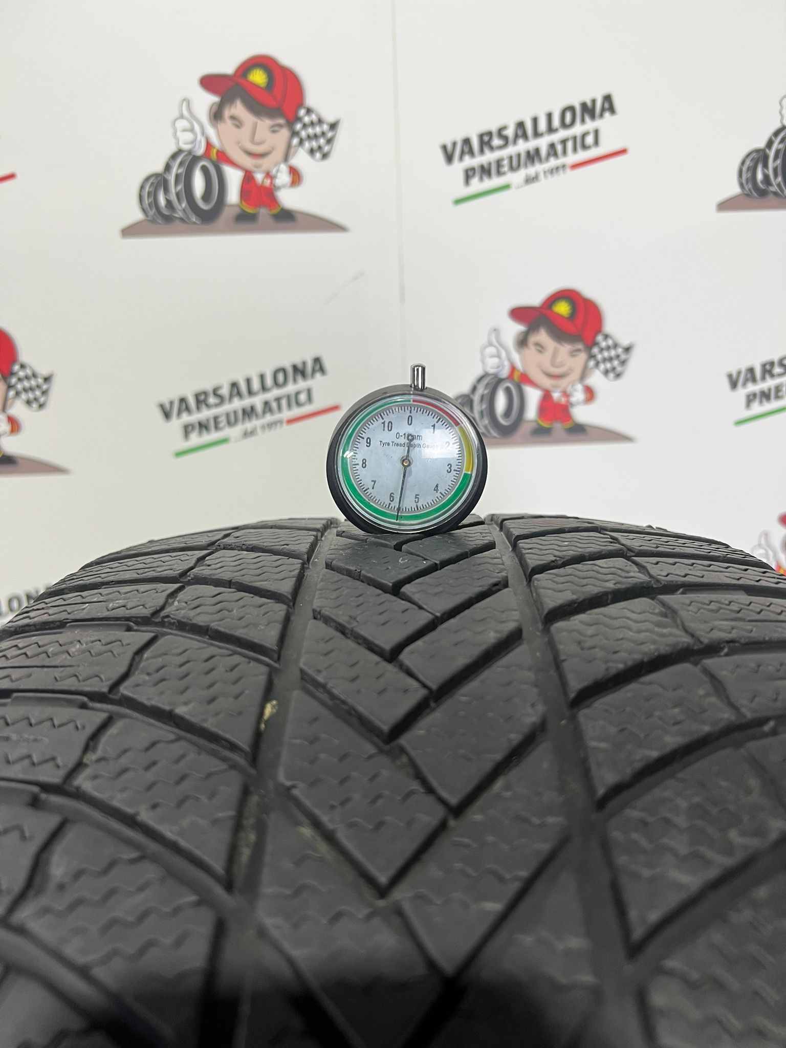 N.2 Pneumatici - 275/45R20 110V XL BRIDGESTONE - Blizzak LM005 - immagine 3