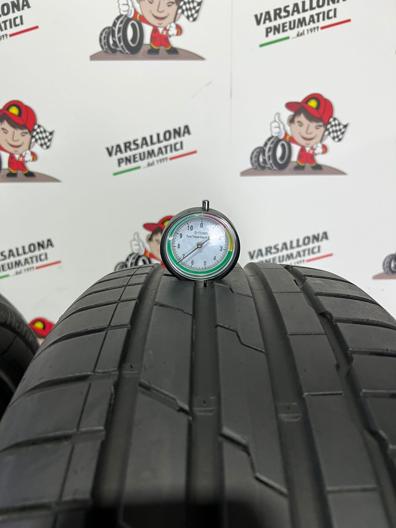 N.2 Pneumatici - 225/50R18 95W HANKOOK - Ventus S1 Evo3 RFT - immagine 3