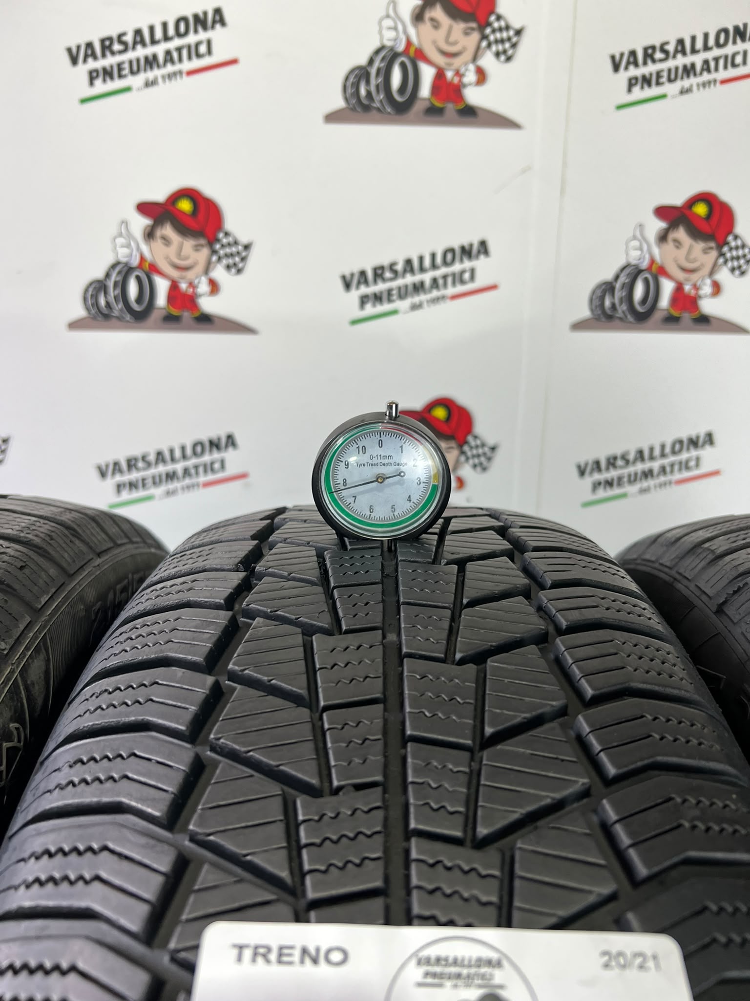 N.4 Pneumatici - 215/55R17 98V XL VIKING - Wintech - immagine 3
