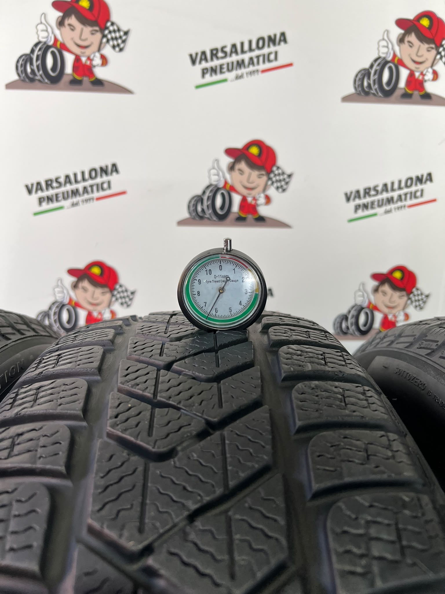 N.4 Pneumatici - 215/55R18 95H PIRELLI - Sottozero 3 Winter - immagine 3