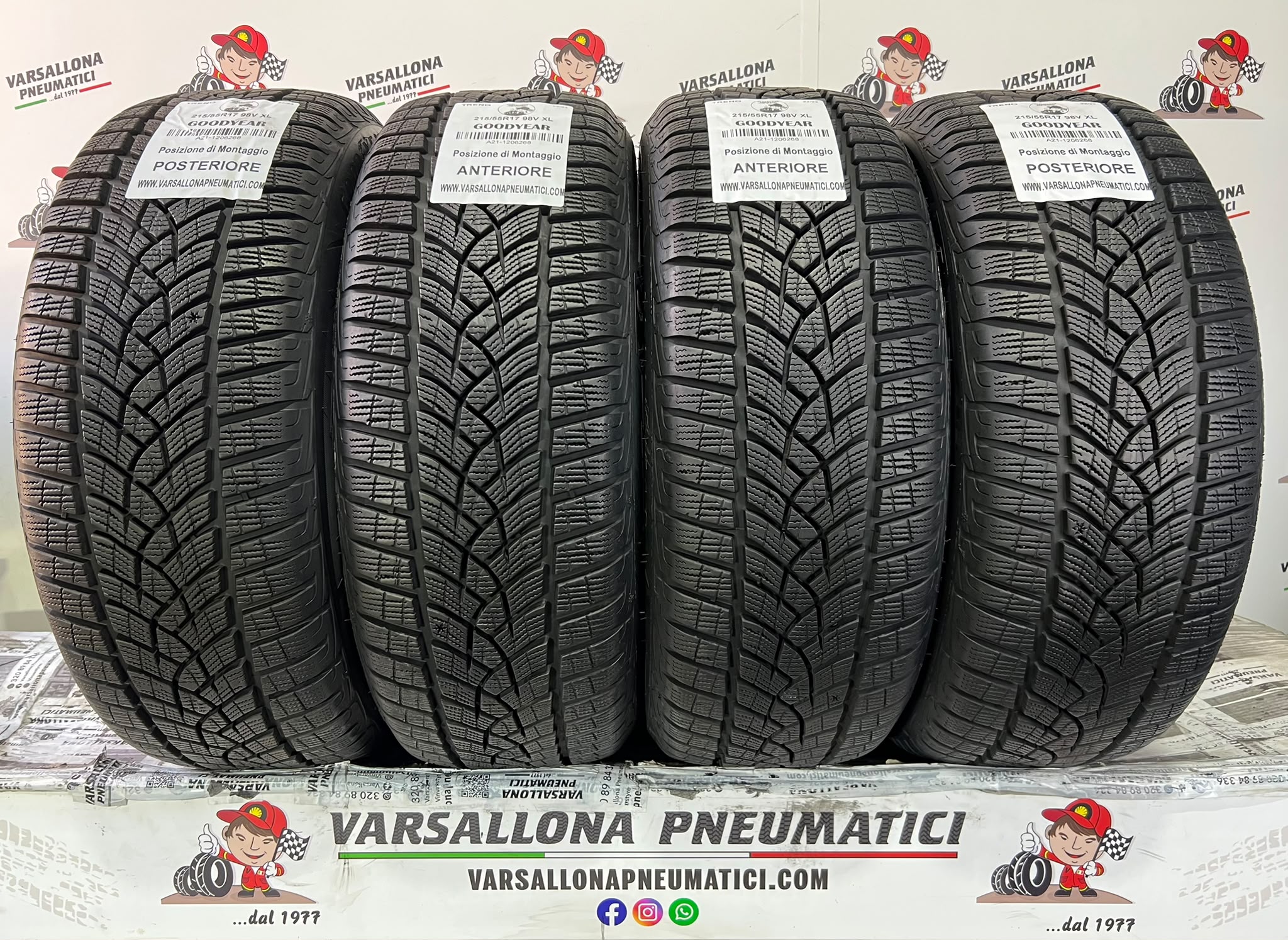 N.4 Pneumatici - 215/55R17 98V XL GOODYEAR - Ultra grip performance +