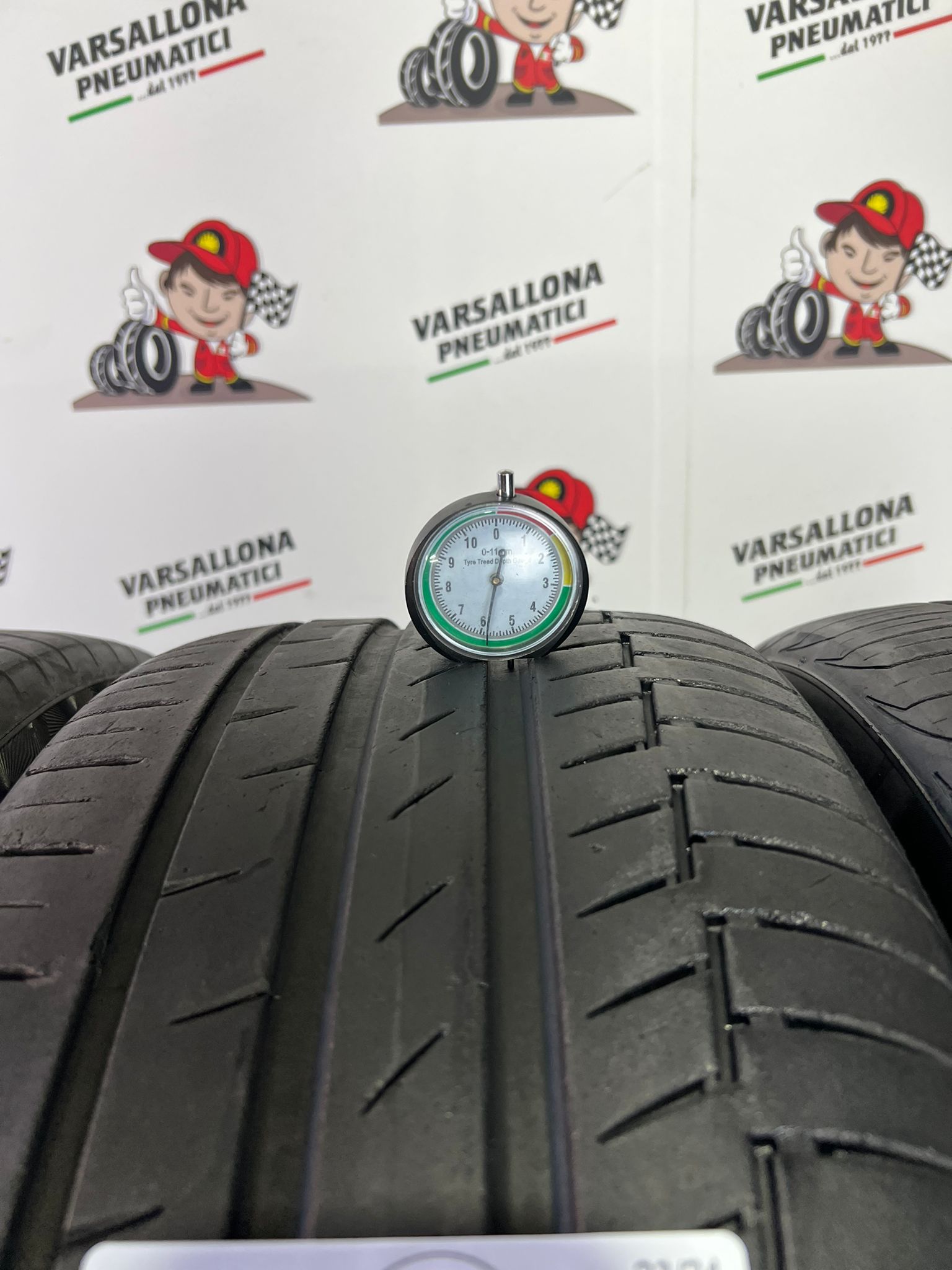 N.4 Pneumatici - 235/45R18 98Y XL CONTINENTAL - Premium Contact 6 - immagine 3