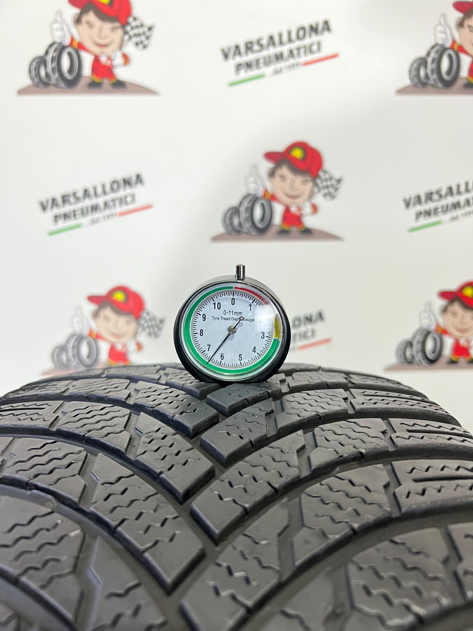 N.2 Pneumatici - 245/45R18 100V XL FIRESTONE - WinterHawk 4 - immagine 3