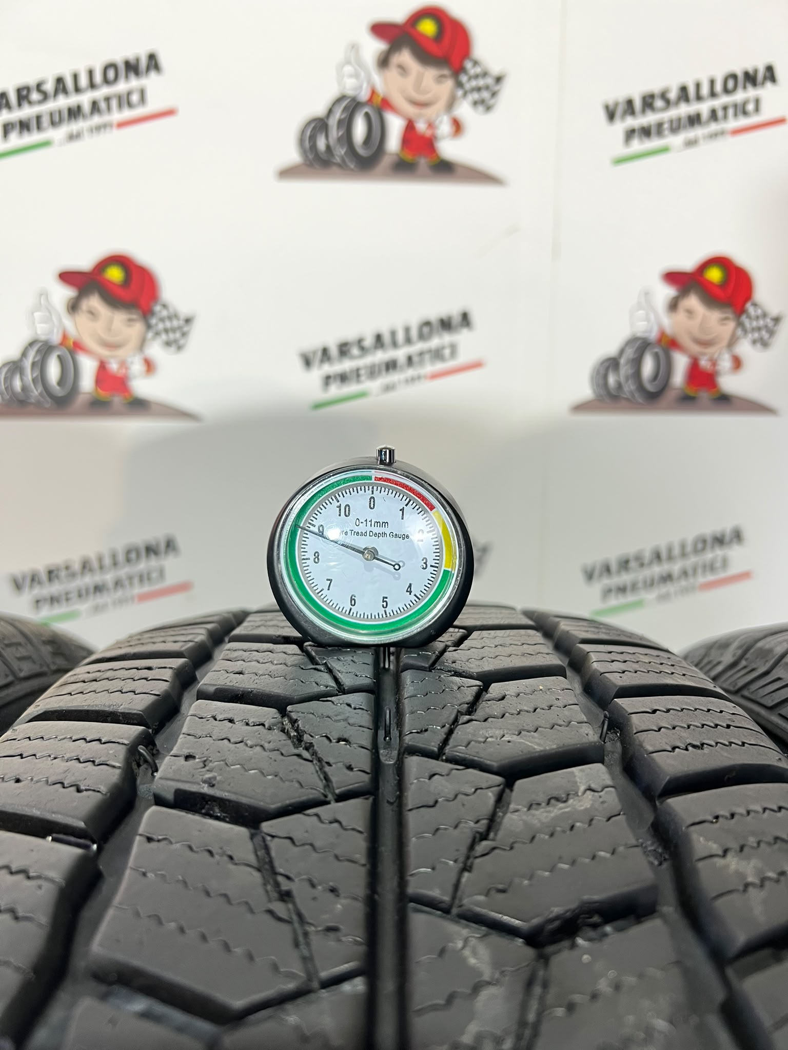 N.4 Pneumatici - 215/65R16C 109/107R MOMO TYRES - Van Pole W30 - immagine 3