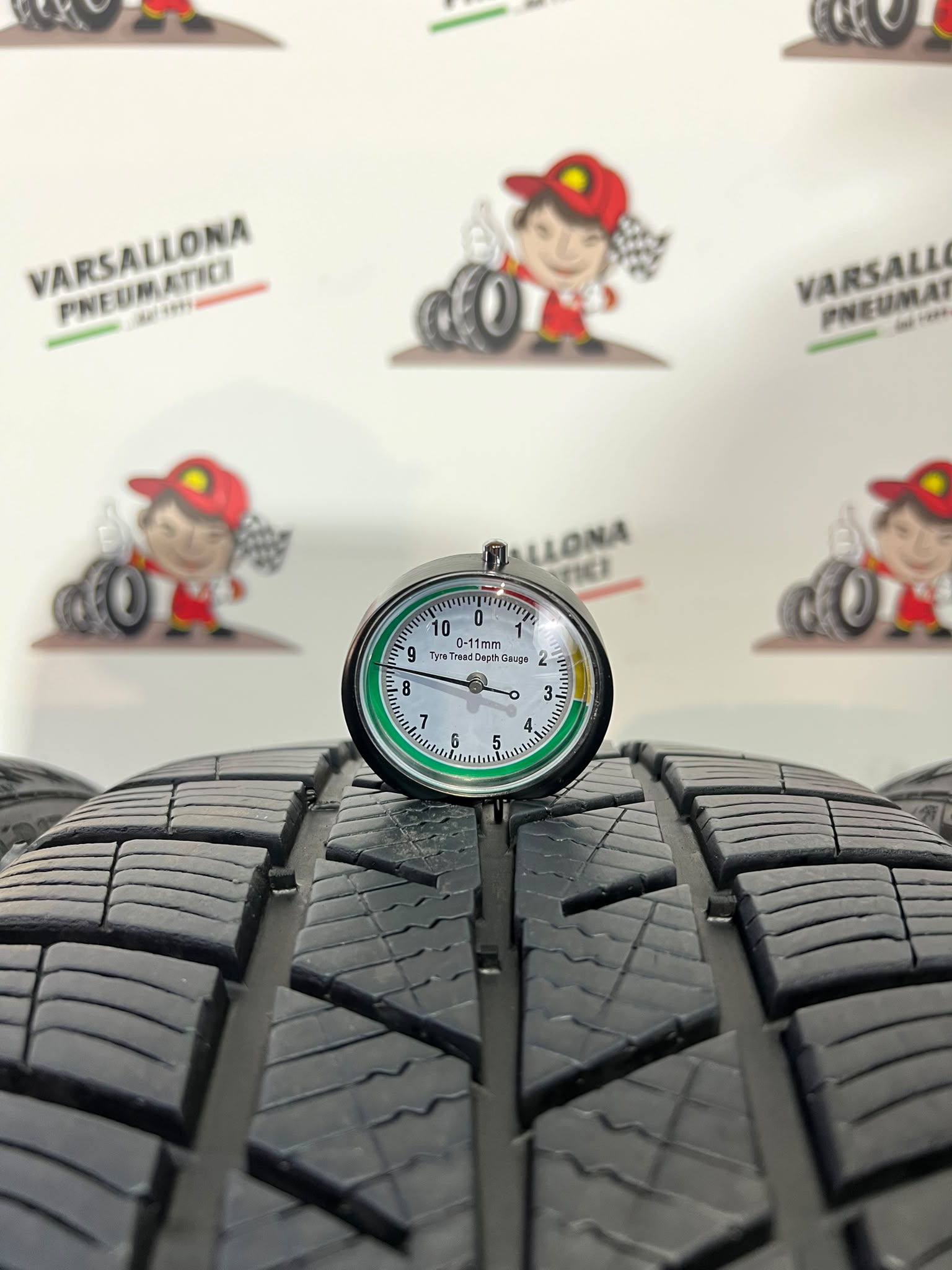 N.4 Pneumatici - 215/40R17 87V XL BARUM - Bravuris 5 - immagine 3
