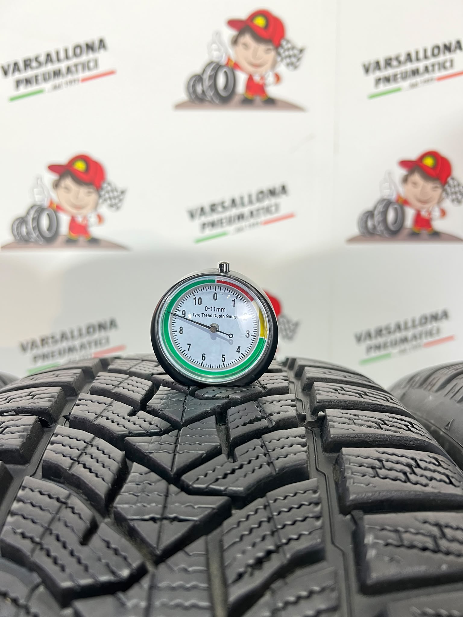 N.4 Pneumatici - 225/55R17 101V XL DUNLOP - Winter Sport 5 - immagine 3