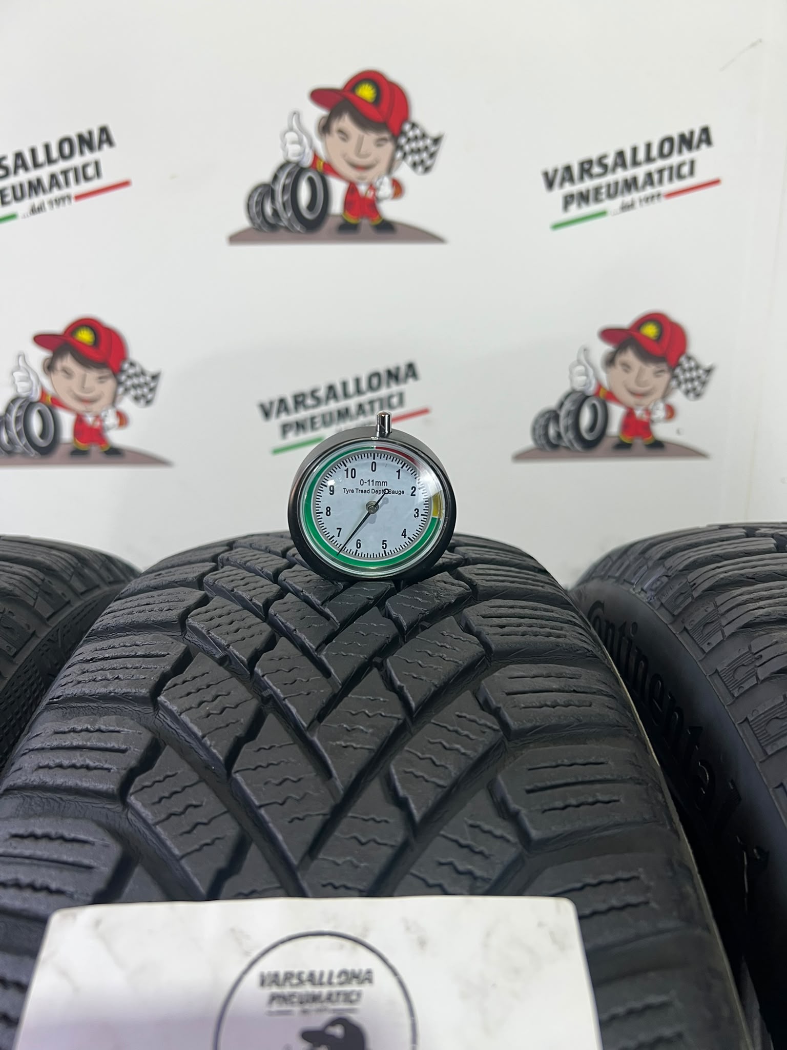 N.4 Pneumatici - 185/60R15 84T CONTINENTAL - Winter Contact TS860 - immagine 3