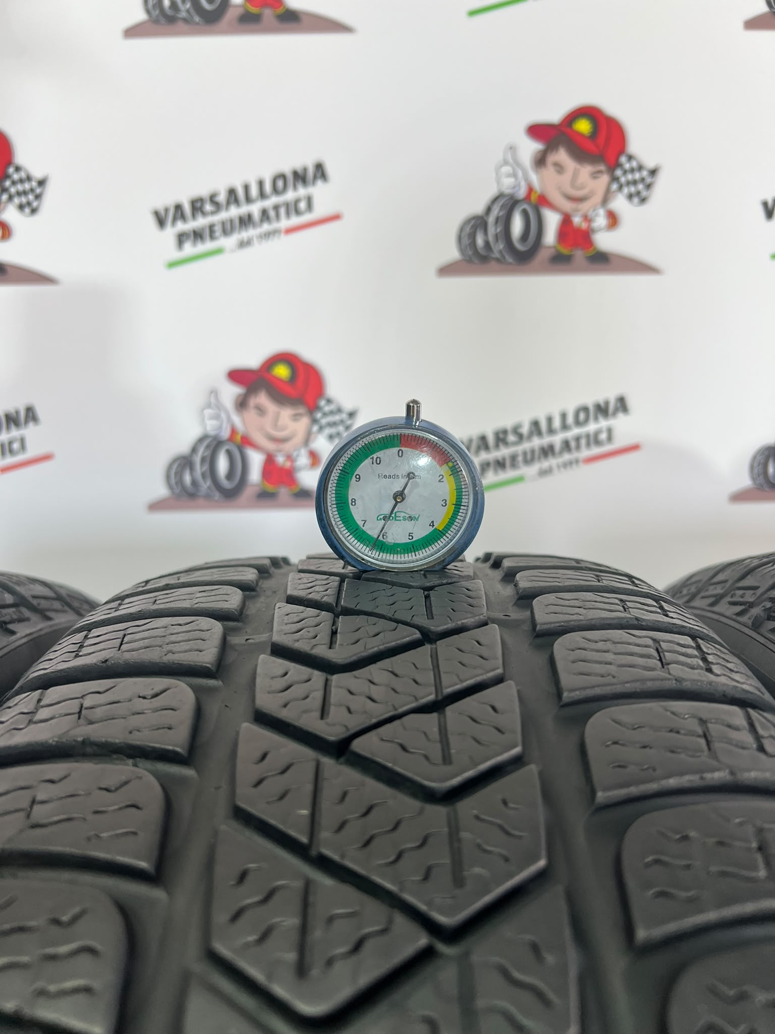 N.4 Pneumatici - 215/55R17 98V XL PIRELLI - Sottozero 3 - immagine 3