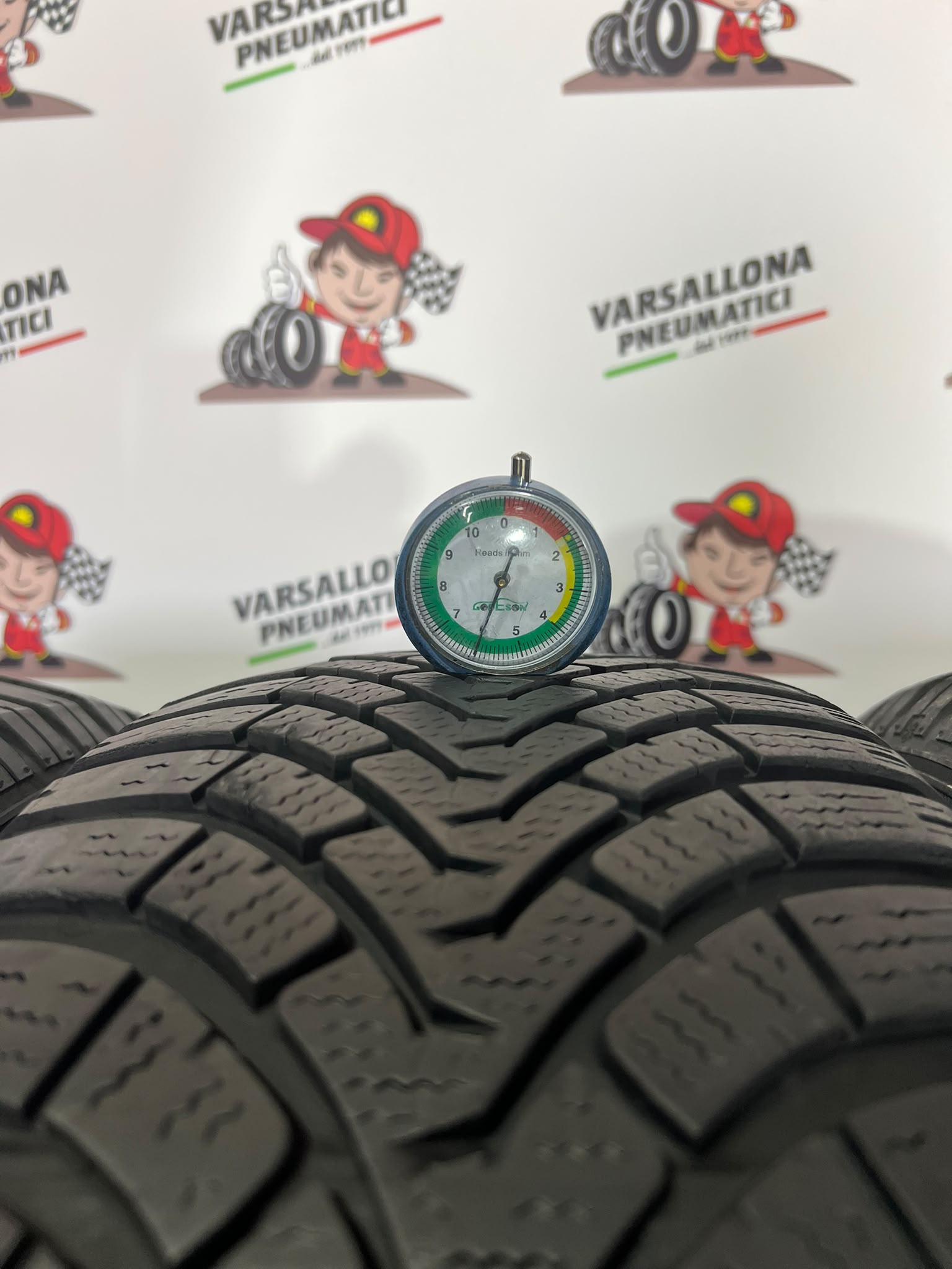N.4 Pneumatici - 225/60R17 103V XL FALKEN - Euro Winter HS01 SUV - immagine 3
