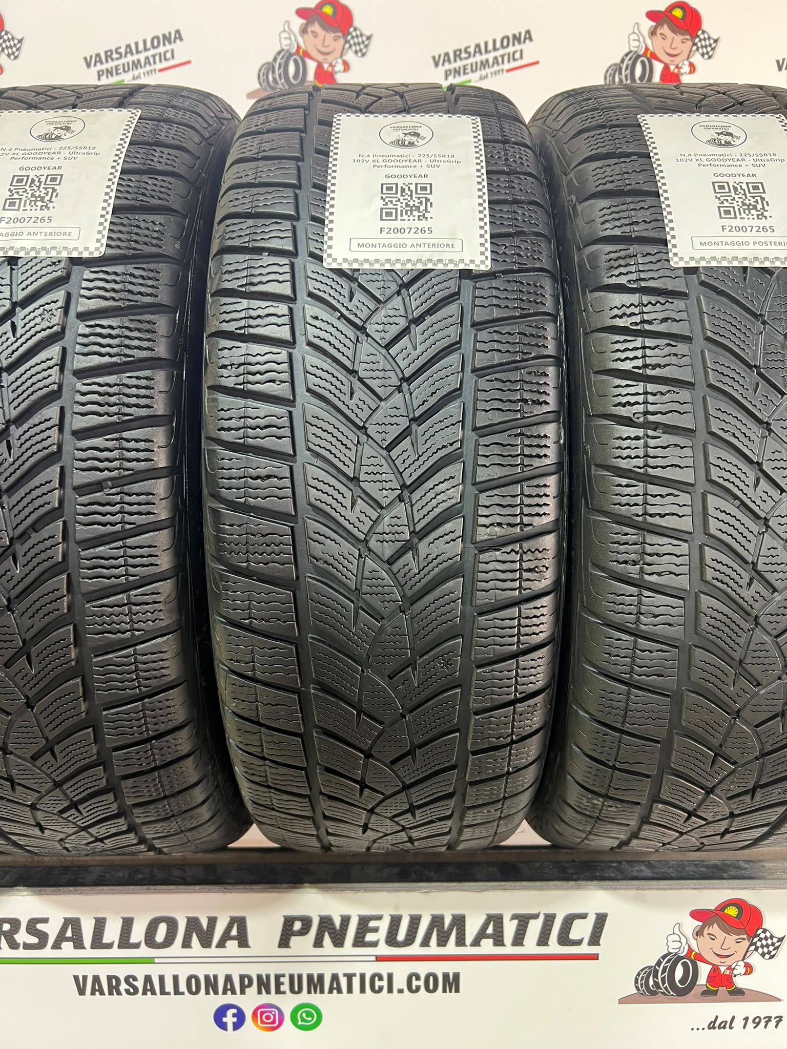 N.4 Pneumatici - 225/55R18 102V XL GOODYEAR - UltraGrip Performance + SUV - immagine 2
