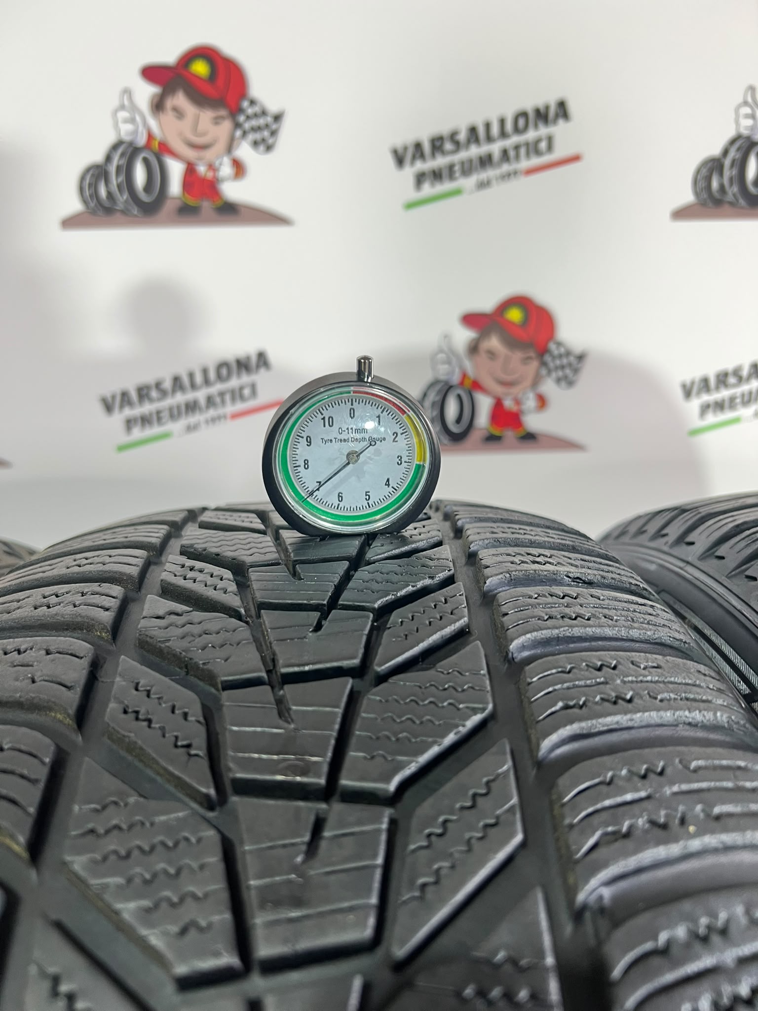 N.4 Pneumatici - 225/50R18 99V XL HANKOOK - Winter Icept evo3 - immagine 3