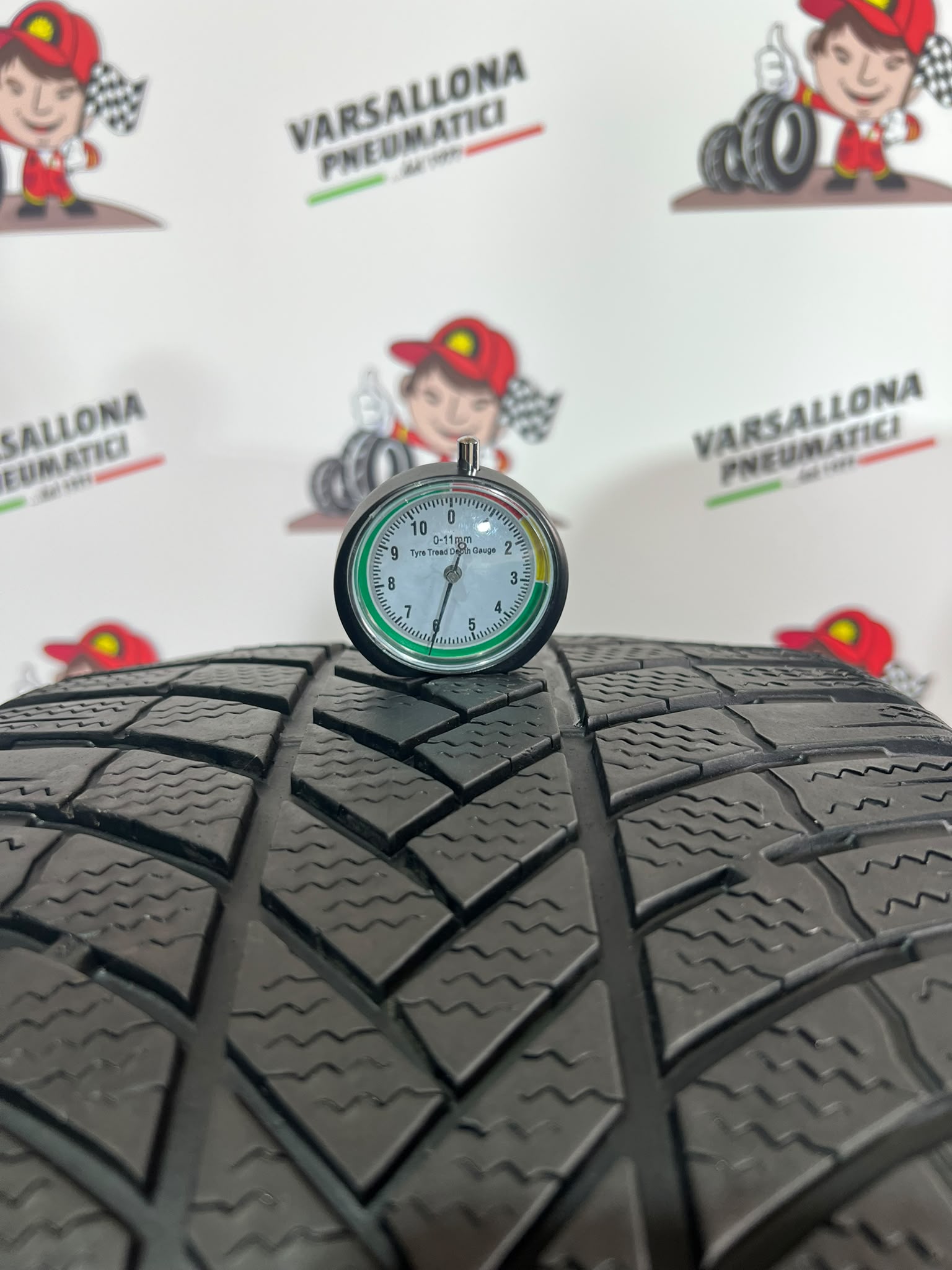 N.2 Pneumatici - 245/35R19 93W XL BRIDGESTONE - Blizzak LM005 - immagine 3