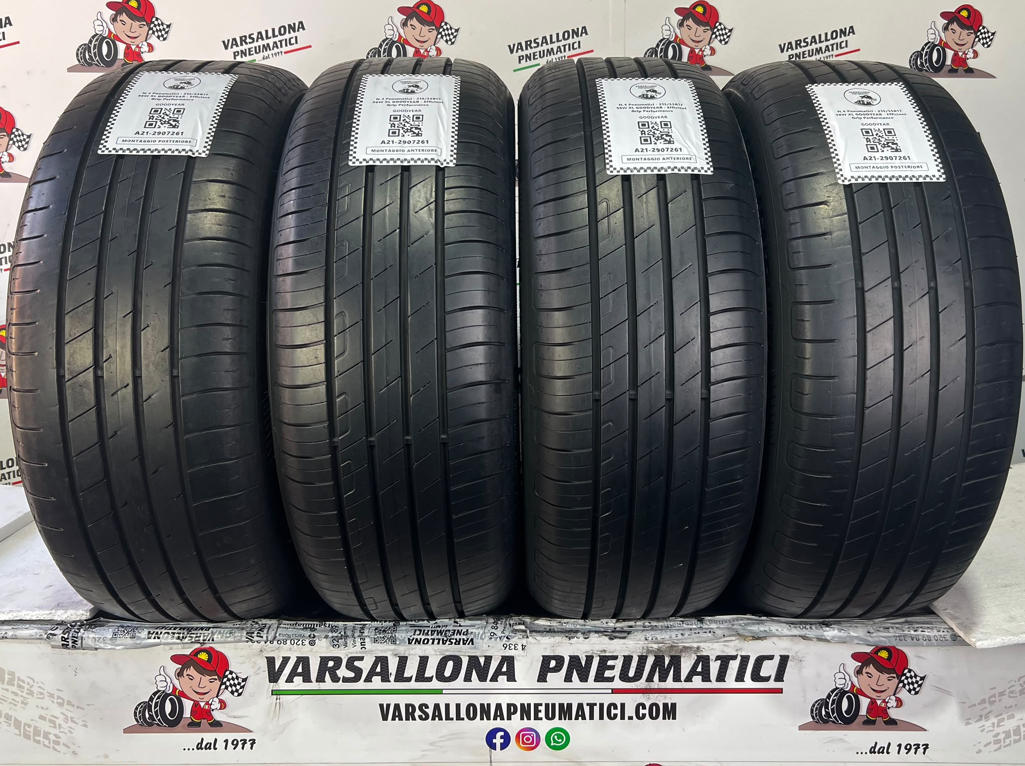 N.4 Pneumatici - 215/55R17 98W XL GOODYEAR - Efficient Grip Performance