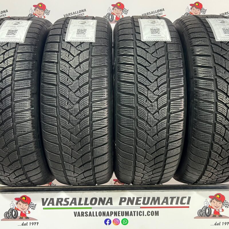 N.4 Pneumatici - 235/60R18 107H XL DUNLOP - Winter Sport 5 SUV