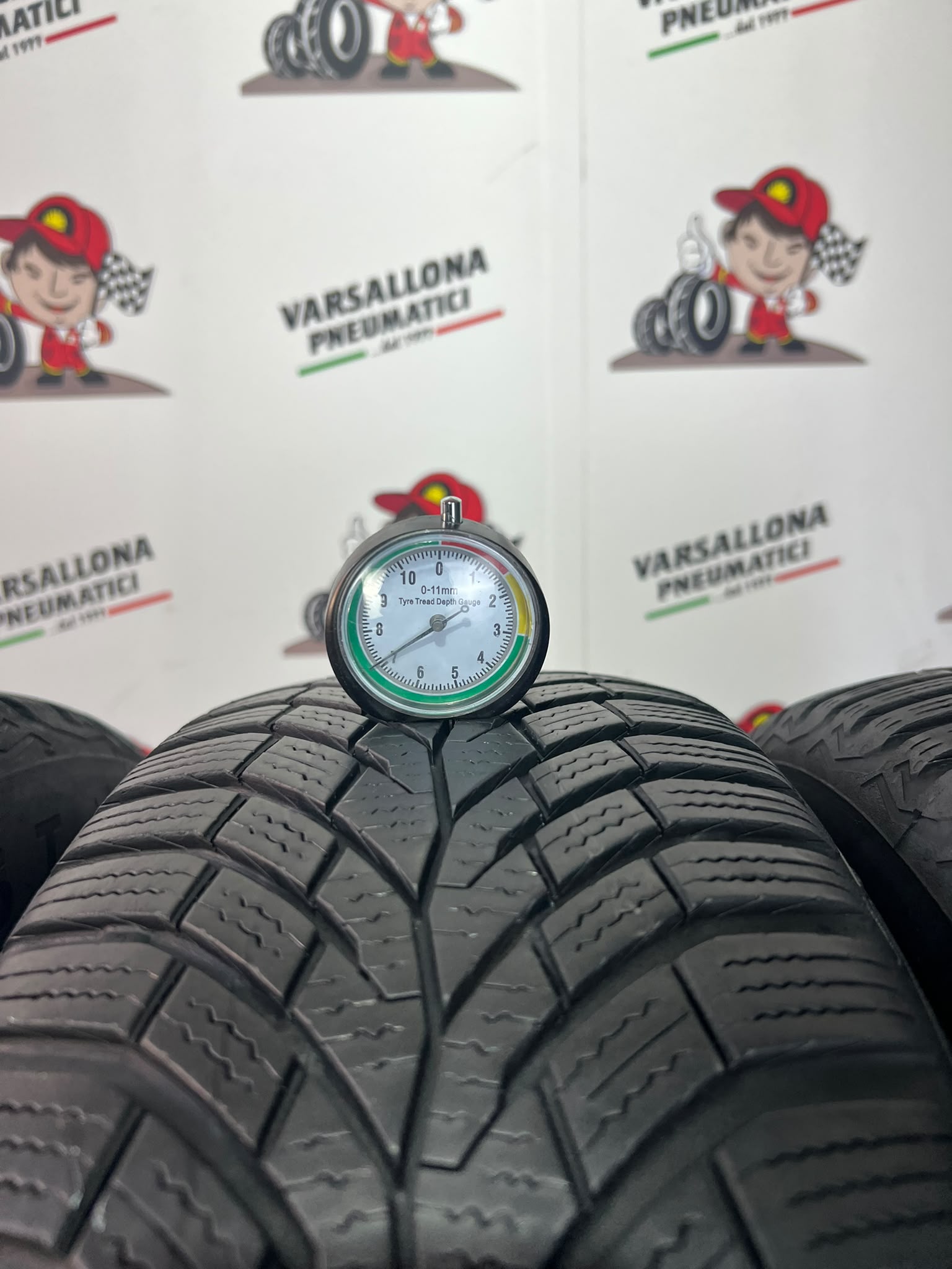 N.4 Pneumatici - 195/65R15 91T CONTINENTAL - Conti Winter Contact TS870 - immagine 3