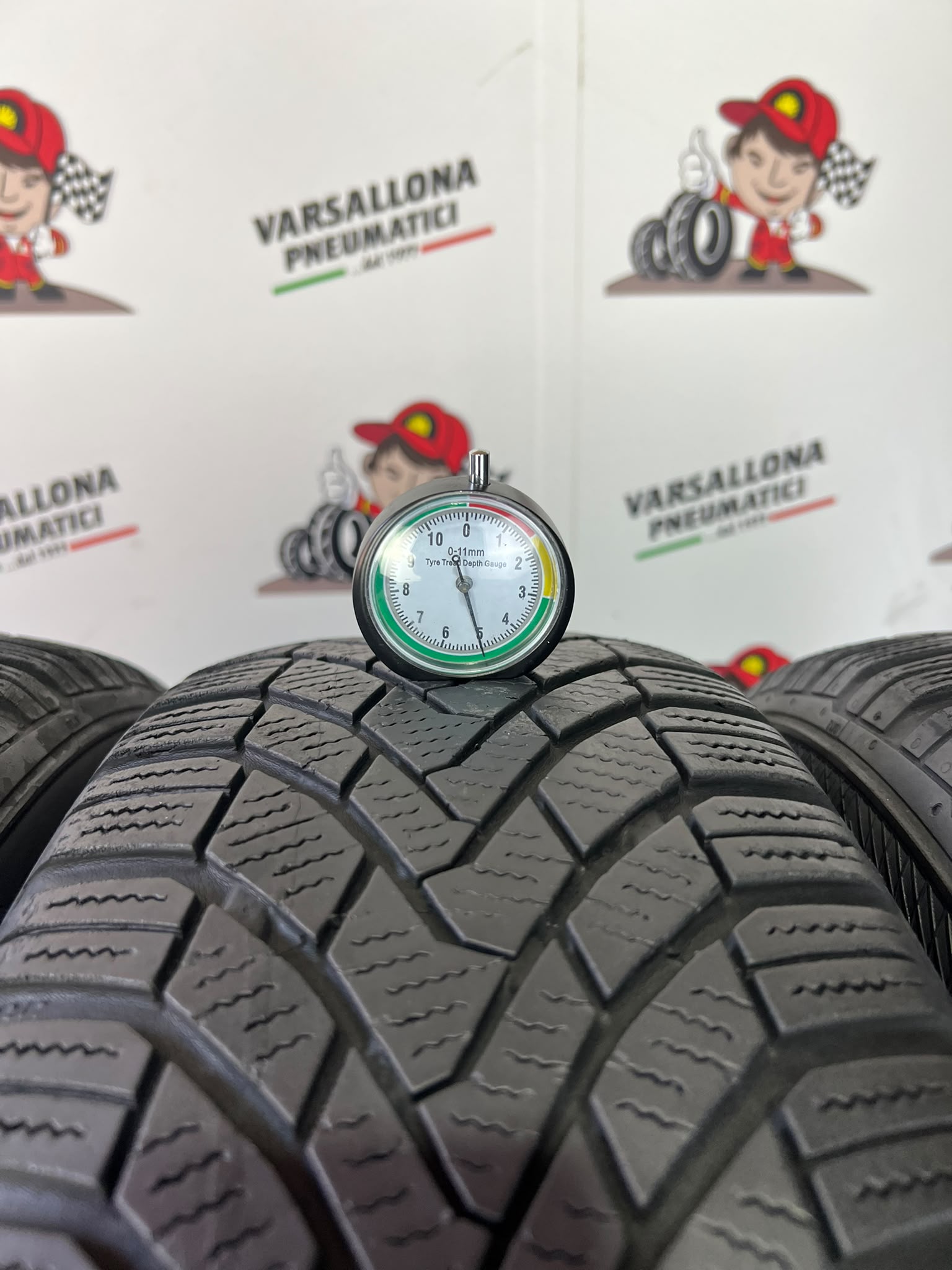 N.4 Pneumatici - 195/65R15 91T CONTINENTAL - Conti Winter Contact TS850 - immagine 3