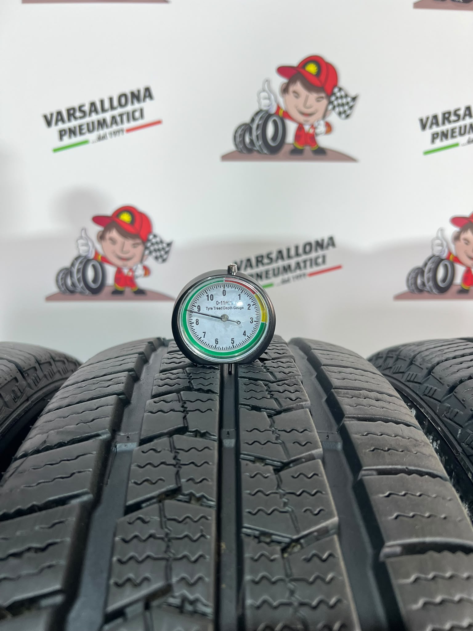 N.4 Pneumatici - 215/70R15C 109/107R NEXEN - WinGuard WT1 - immagine 3