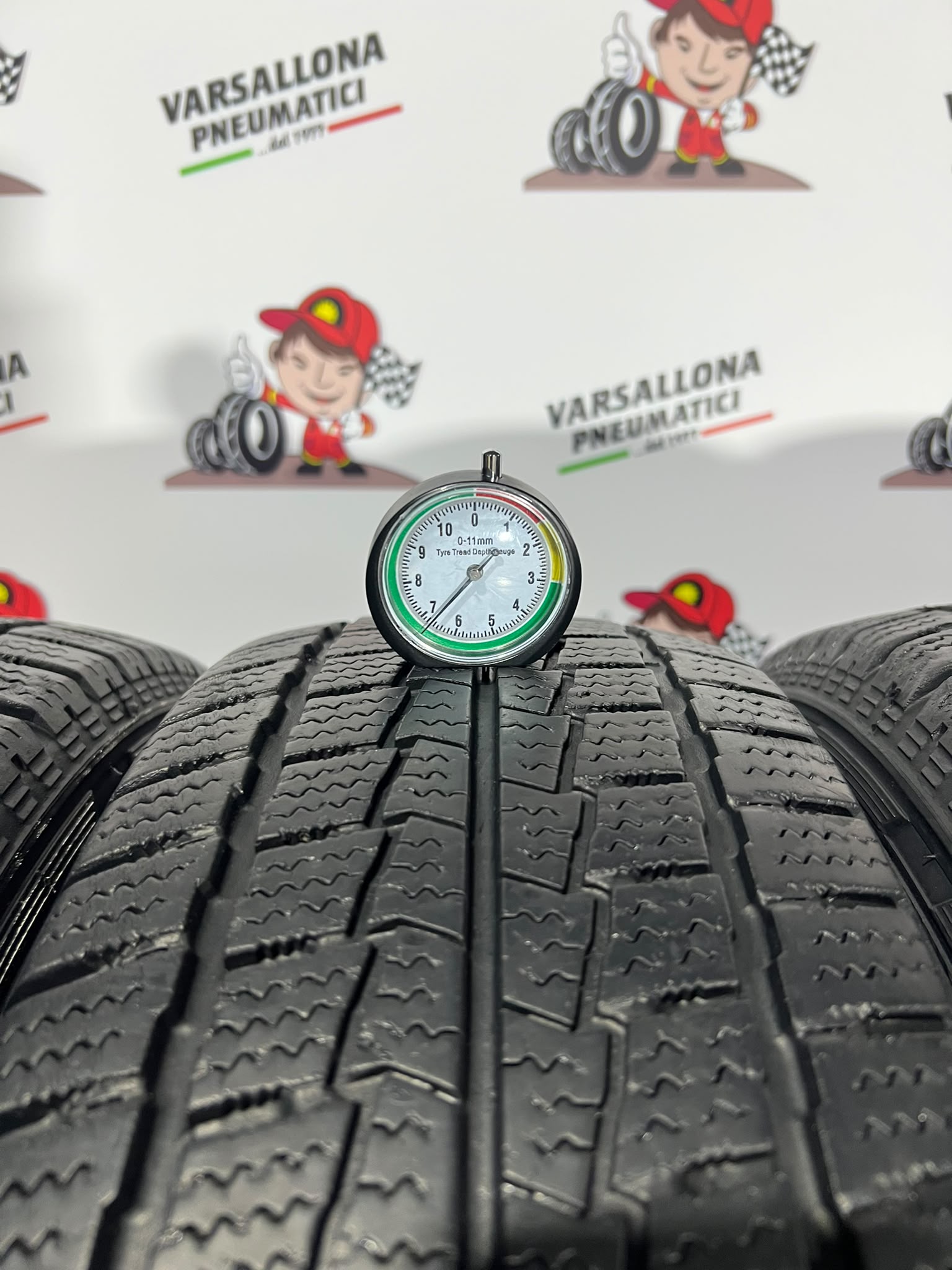 N.4 Pneumatici - 195/60R16C 99/97T HANKOOK - Winter RW06 - immagine 3