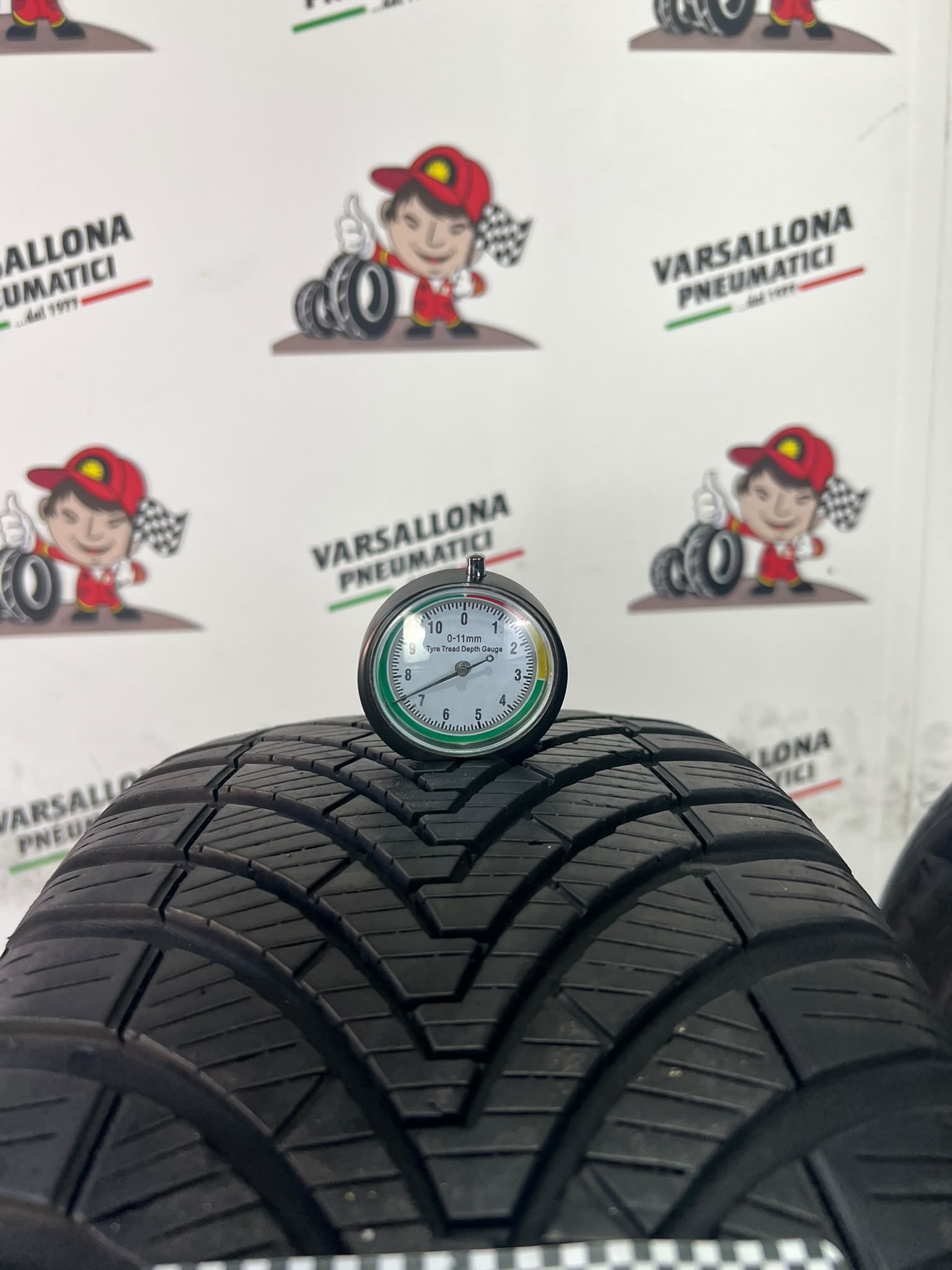 N.2 Pneumatici - 205/45R16 87H XL KUMHO - Solus 4S HA32 - immagine 3