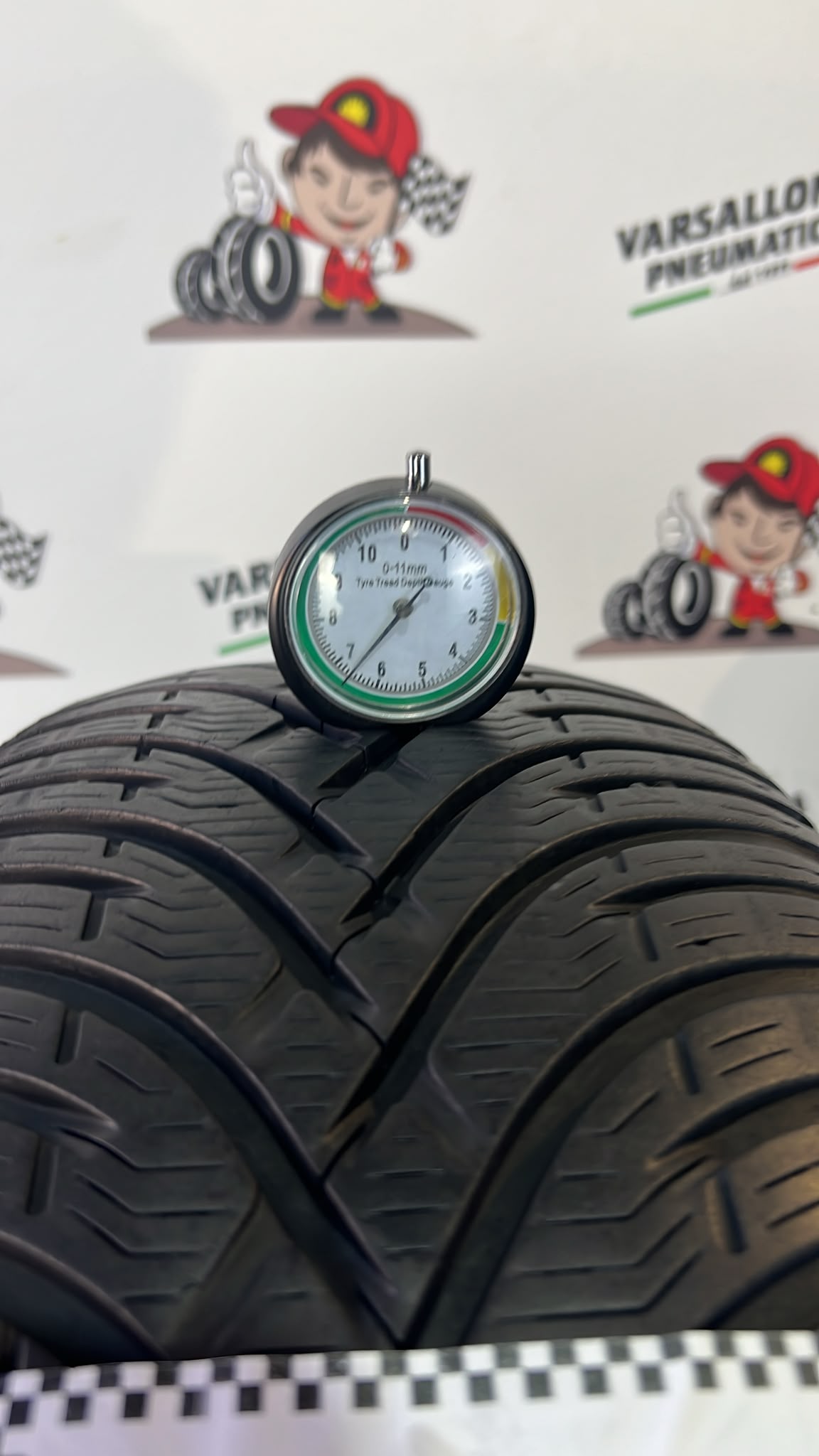 N.2 Pneumatici - 215/55R16 97H KLEBER - Krisalp HP3 - immagine 3
