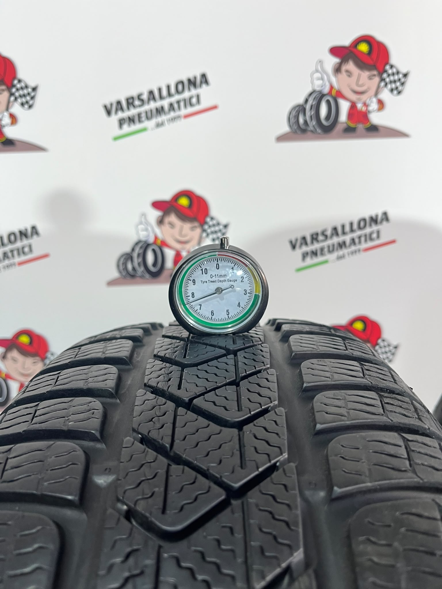 N.2 Pneumatici - 215/60R16 95H PIRELLI - Sottozero 3 Winter - immagine 3
