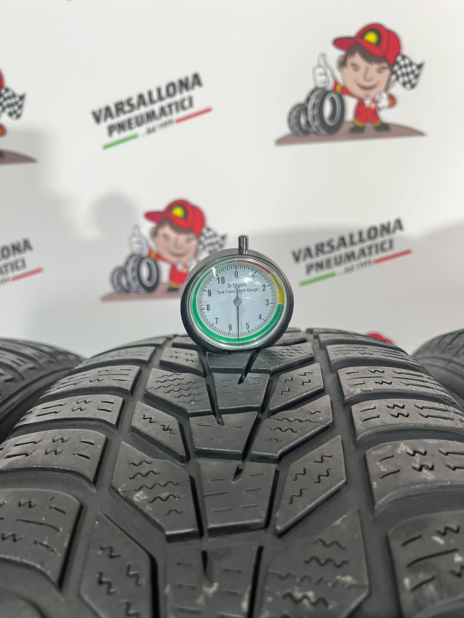 N.4 Pneumatici - 215/60R17 96H HANKOOK - Winter Icept Evo3 - immagine 3