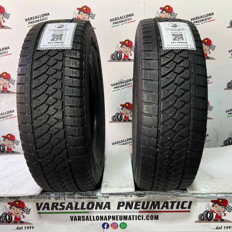 N.2 Pneumatici - 215/70R15C 109/107R BRIDGESTONE - Blizzak W810