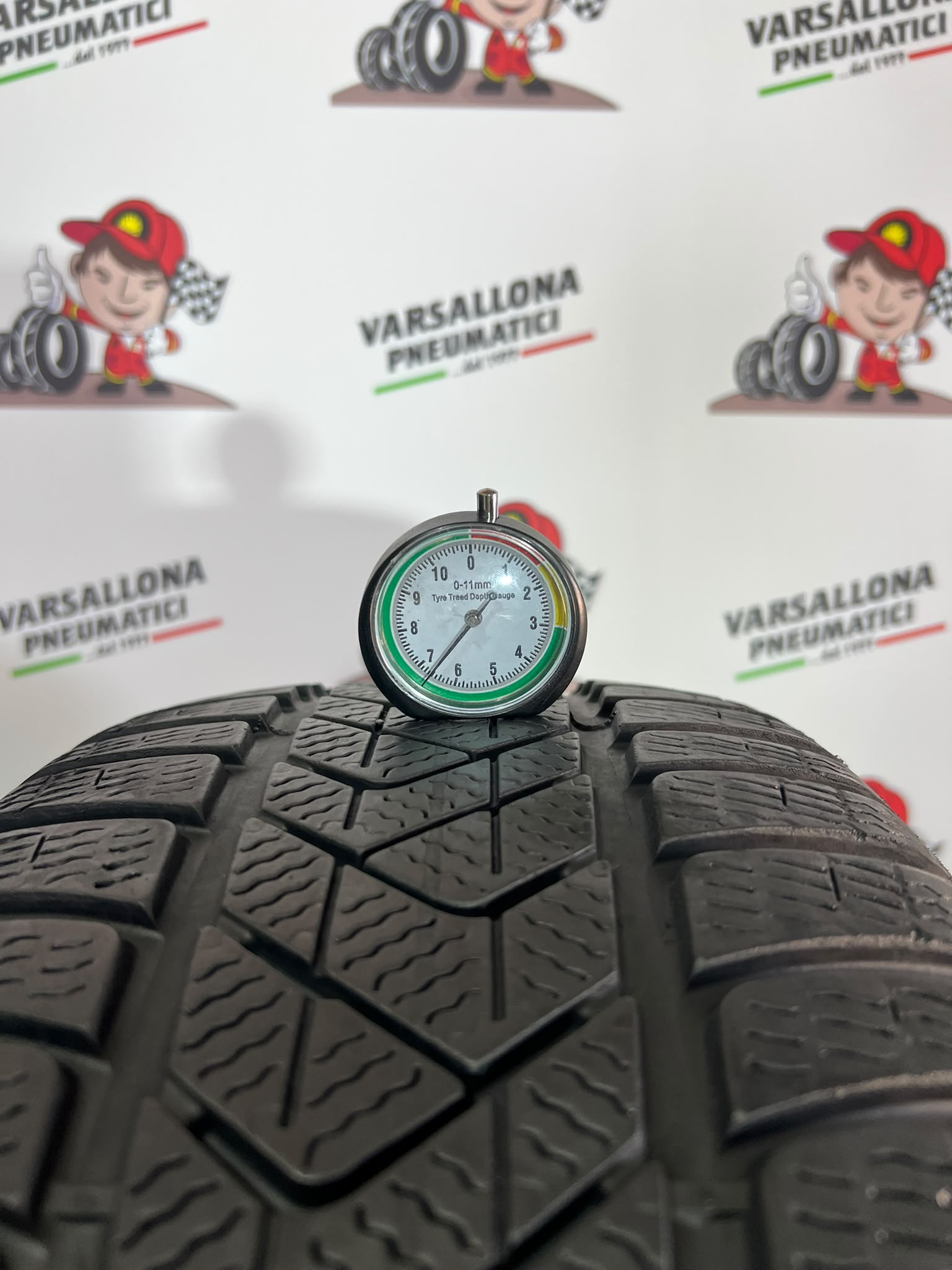 N.2 Pneumatici - 225/55R18 102V XL PIRELLI - Sottozero 3 AO - immagine 3