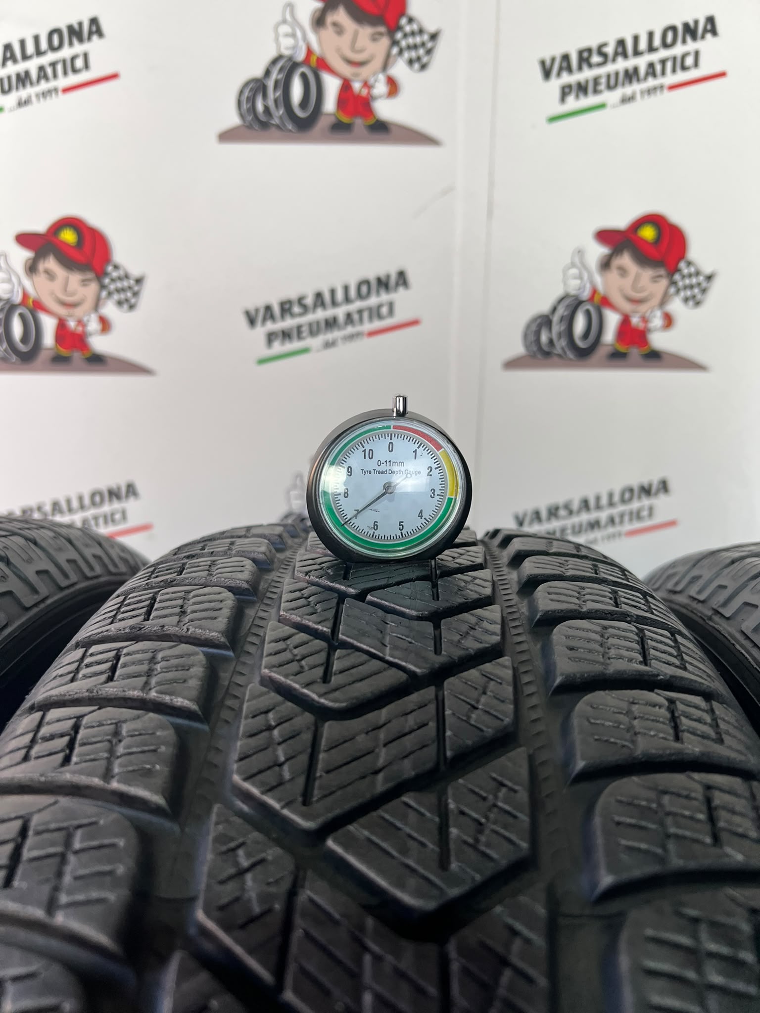 N.4 Pneumatici - 215/65R17 99H PIRELLI - Scorpin Winter Seal inside - immagine 3