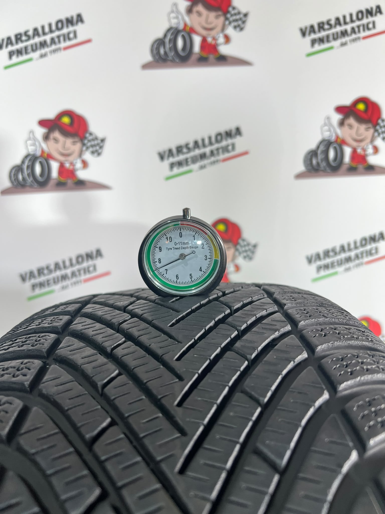 N.2 Pneumatici - 235/50R19 103V XL PIRELLI - Powergy Winter - immagine 3