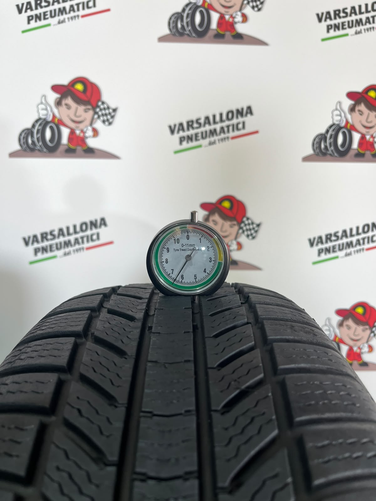 N.2 Pneumatici - 215/60R17 96H CONTINENTAL - Winter Contact TS870p - immagine 3