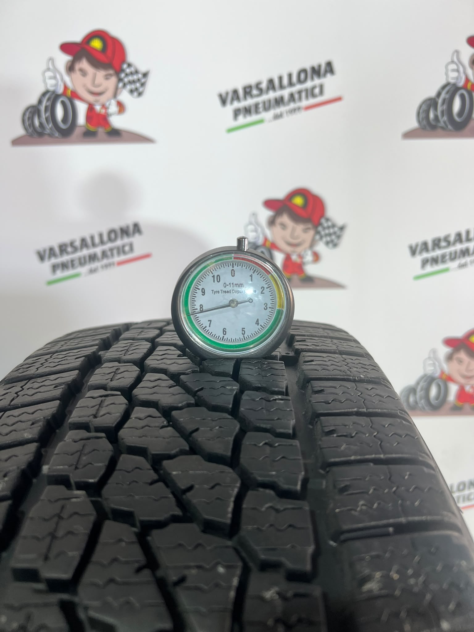 N.2 Pneumatici - 215/65R16C 106/104T FIRESTONE - Van Hawk 2 - immagine 3