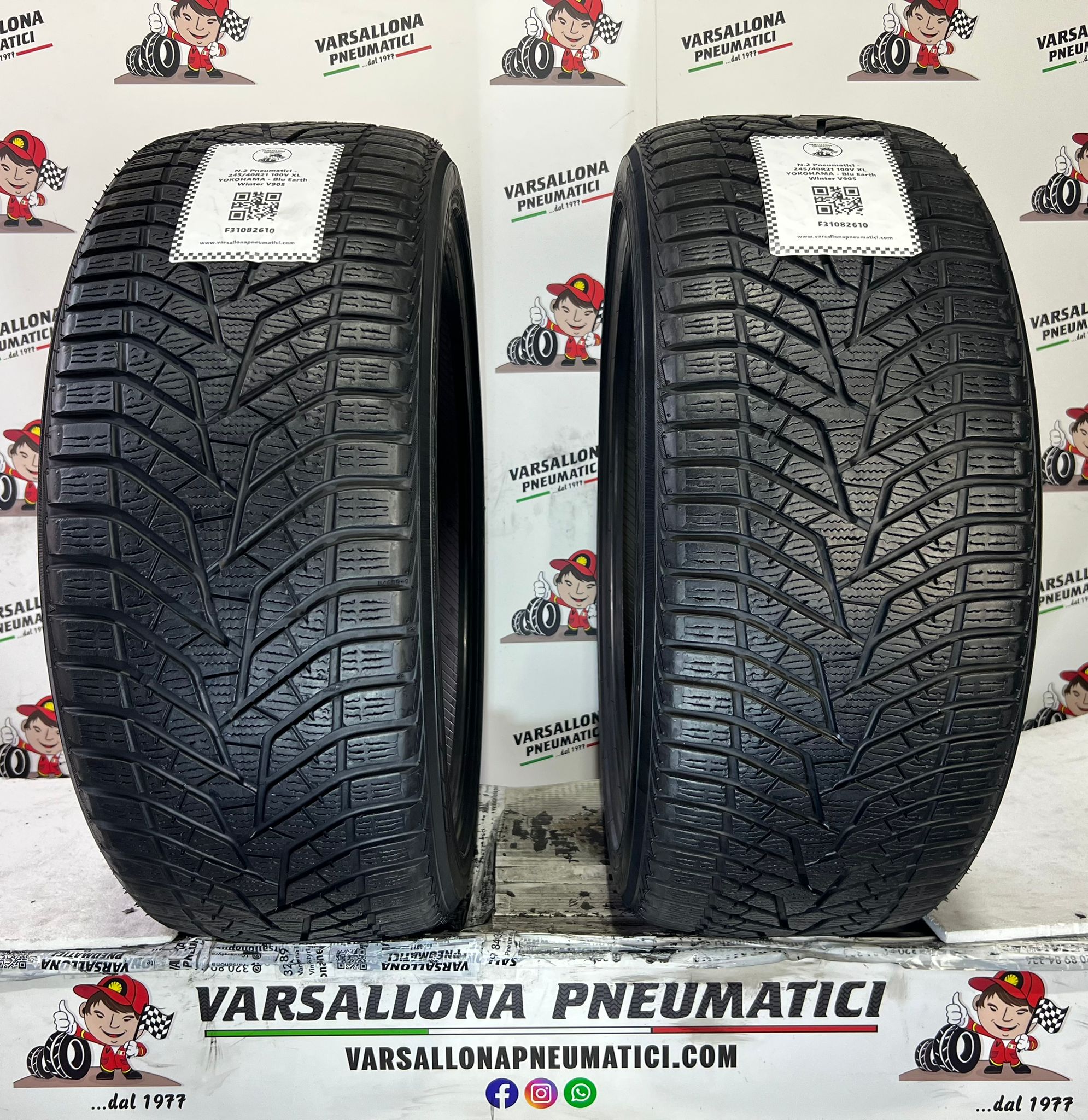 N.2 Pneumatici - 245/40R21 100V XL YOKOHAMA - BluEarth Winter V905