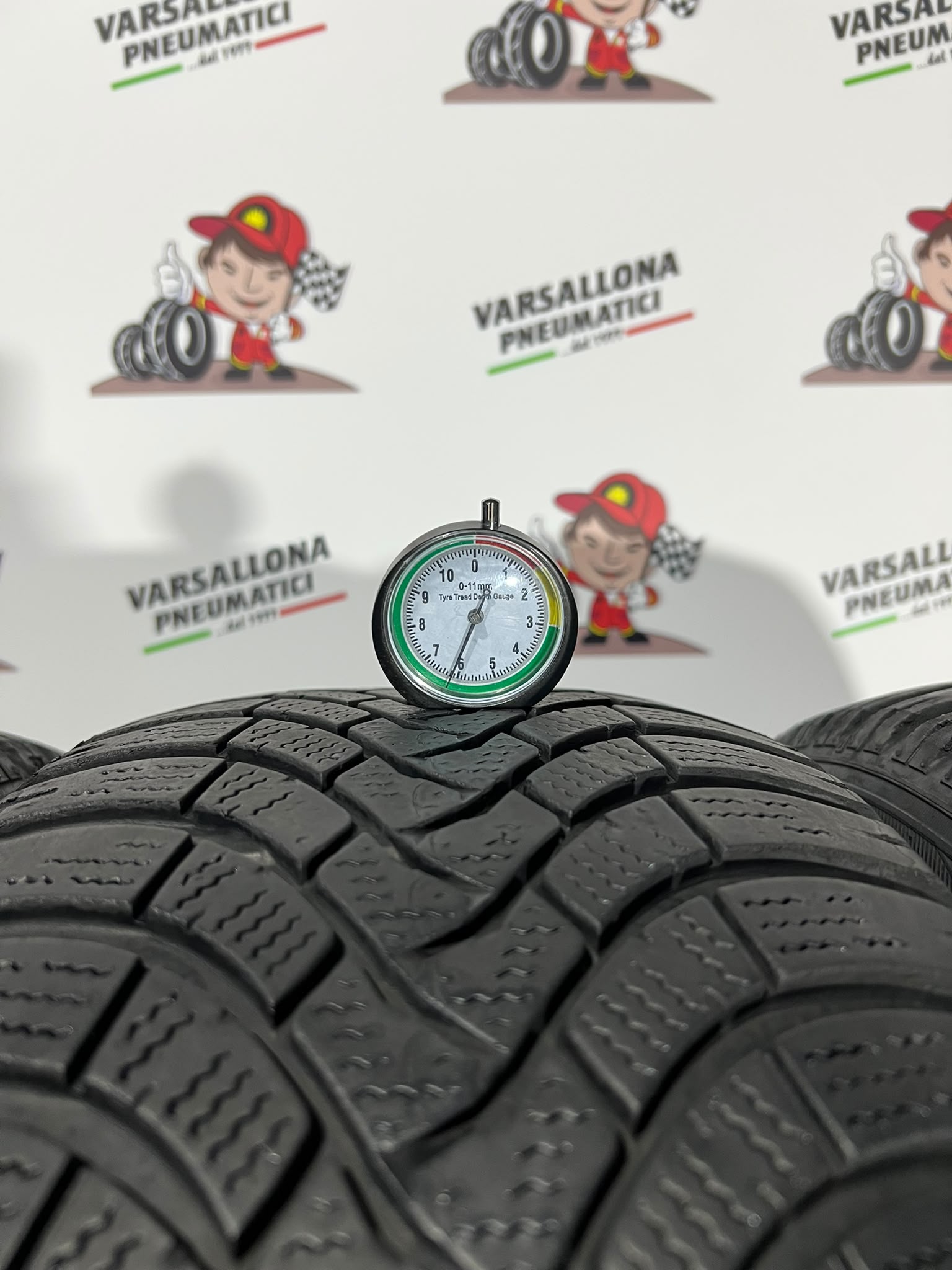 N.4 Pneumatici - 225/55R17 101V XL FALKEN - Eurowinter HS01 - immagine 3