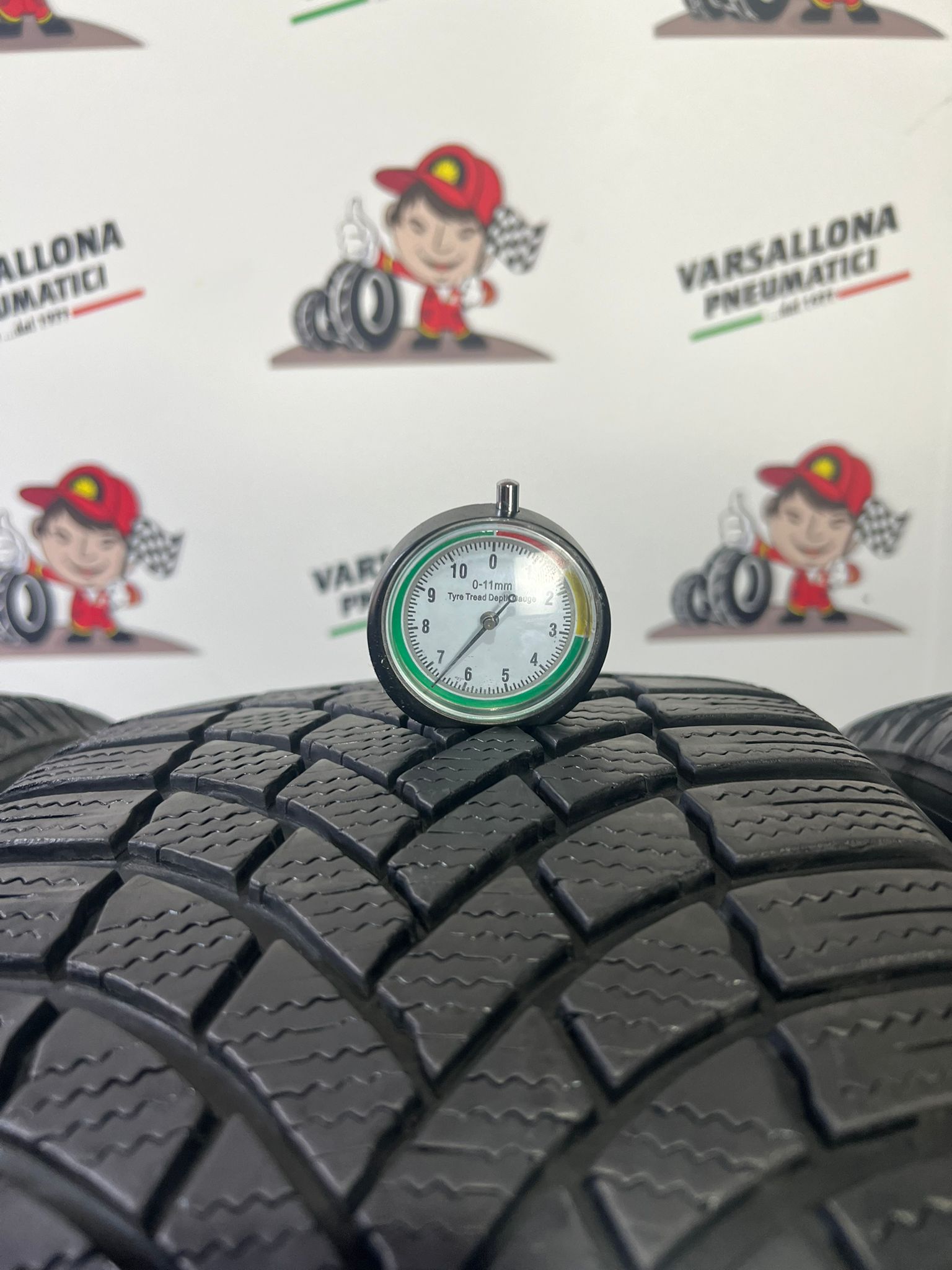 N.4 Pneumatici - 225/45R17 94H XL BRIDGESTONE - Blizzak LM005 - immagine 3