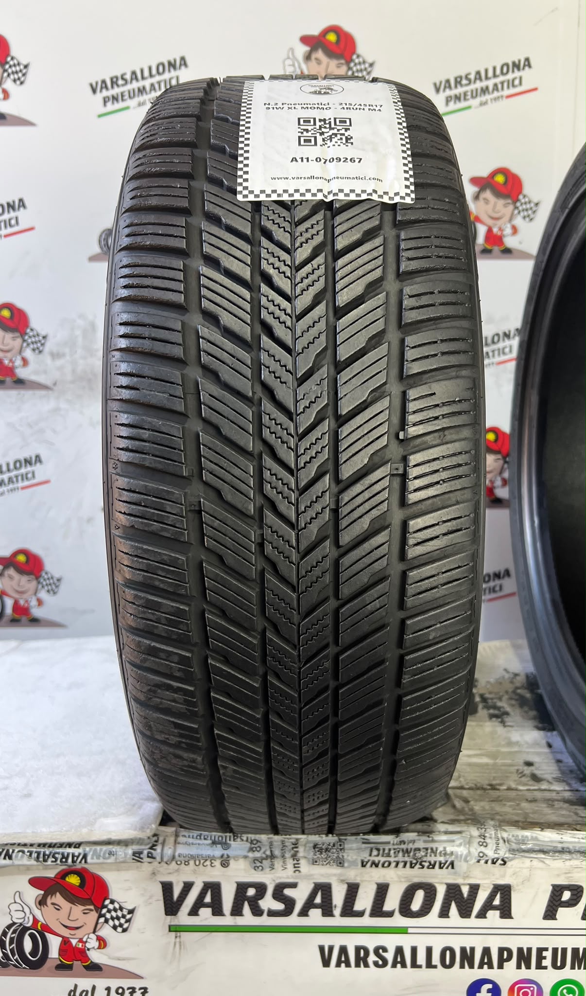 N.2 Pneumatici - 215/45R17 91W XL MOMO - 4Run M4 - immagine 2
