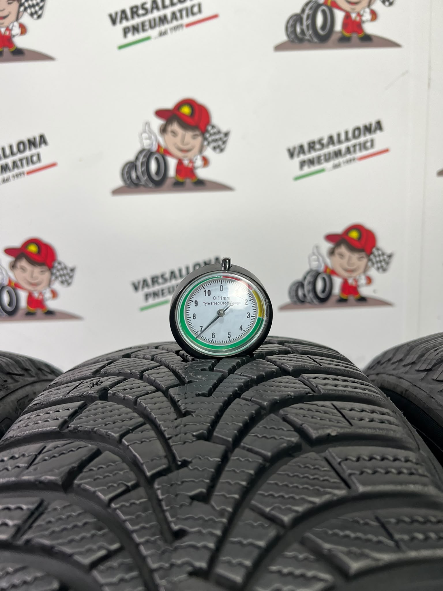 N.4 Pneumatici - 205/55R16 91H GOODYEAR - Ultra Grip - immagine 3