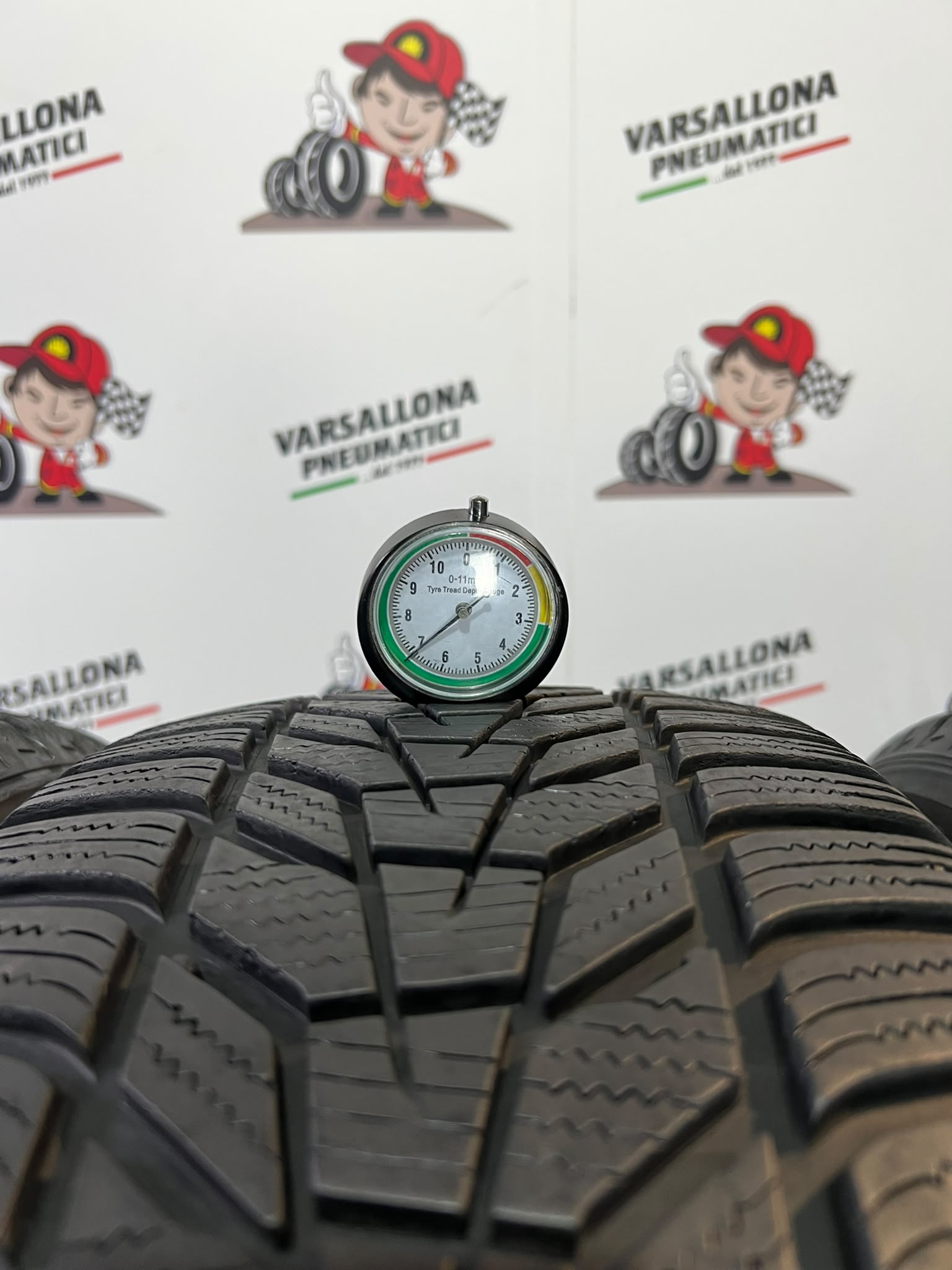 N.4 Pneumatici - 225/55R18 102V XL HANKOOK - Winter Icept Evo3 - immagine 3
