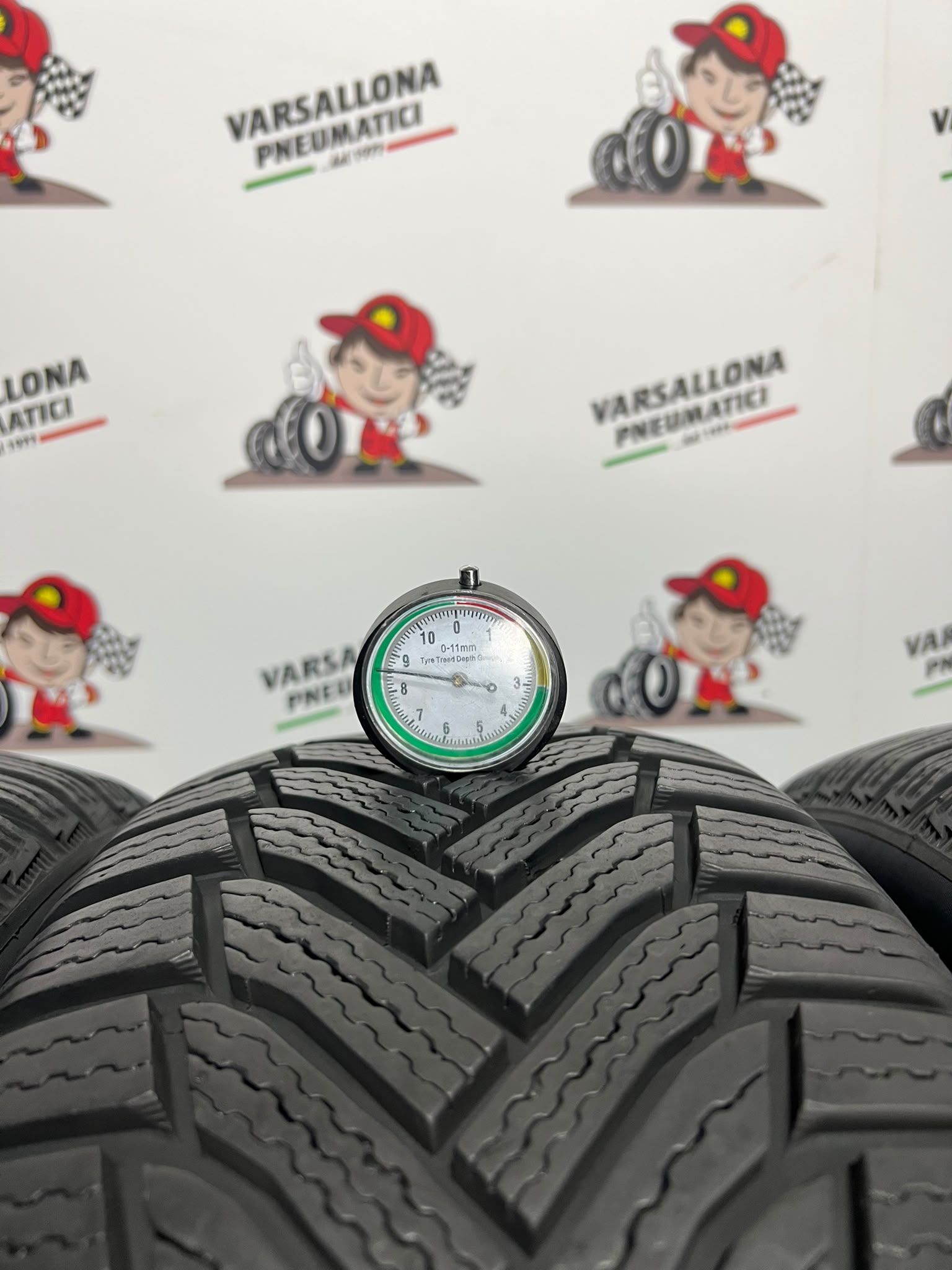 N.4 Pneumatici 215/55R17 94V XL MICHELIN - Alpin 6 - immagine 3