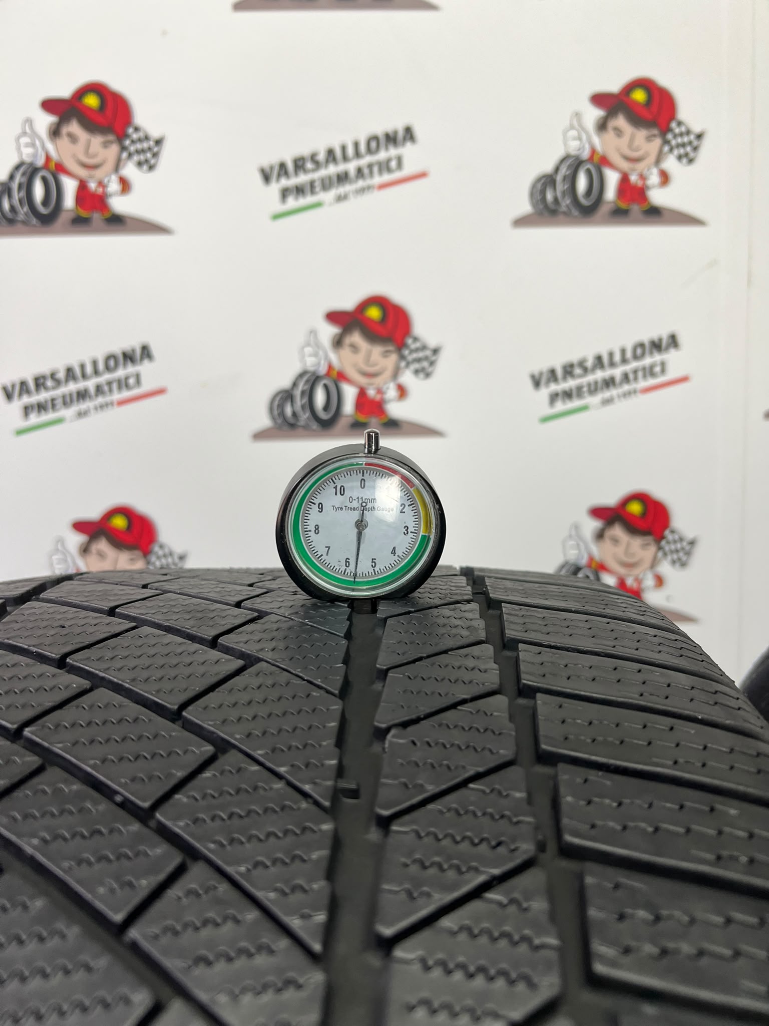 N.2 Pneumatici - 295/30R20 101W XL CONTINENTAL - Winter Contact TS 830p - immagine 3