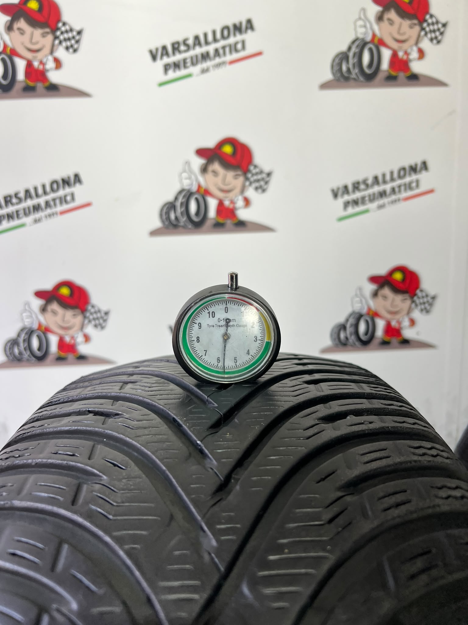 N.2 Pneumatici - 215/55R17 98V XL KLEBER - Krisalp HP3 - immagine 3