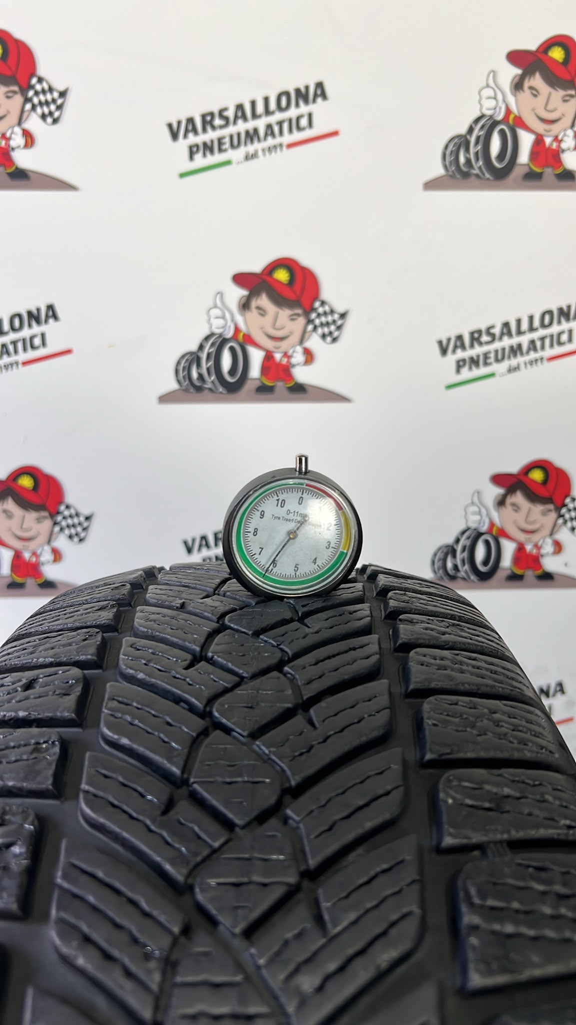 N.2 Pneumatici - 215/60R17 96H FULDA - Kristall Control SUV - immagine 3