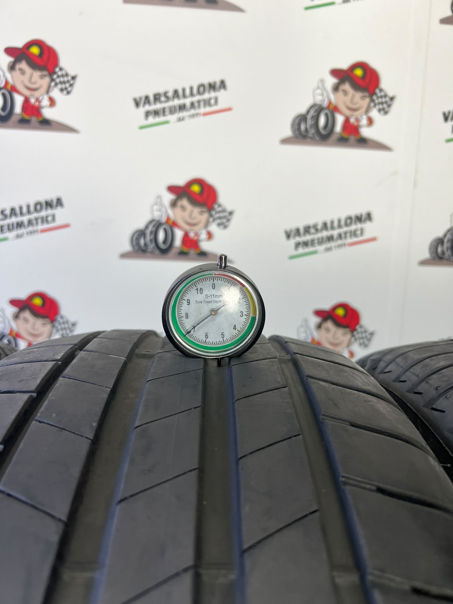 N.4 Pneumatici - 245/45R19 102Y XL BRIDGESTONE - Turanza T005 AO - immagine 3